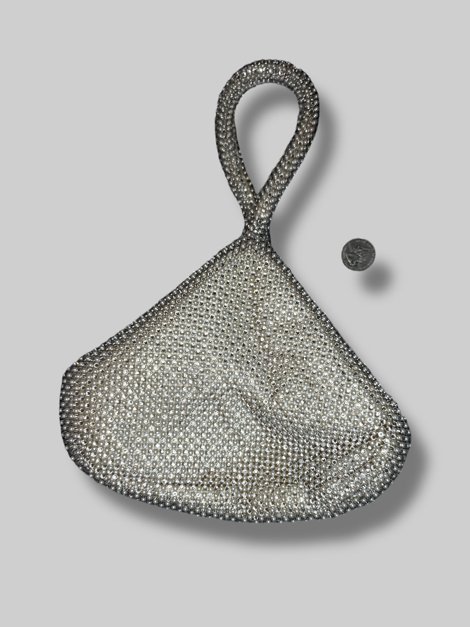 Vintage bedazzled folding handbag with zipper closure