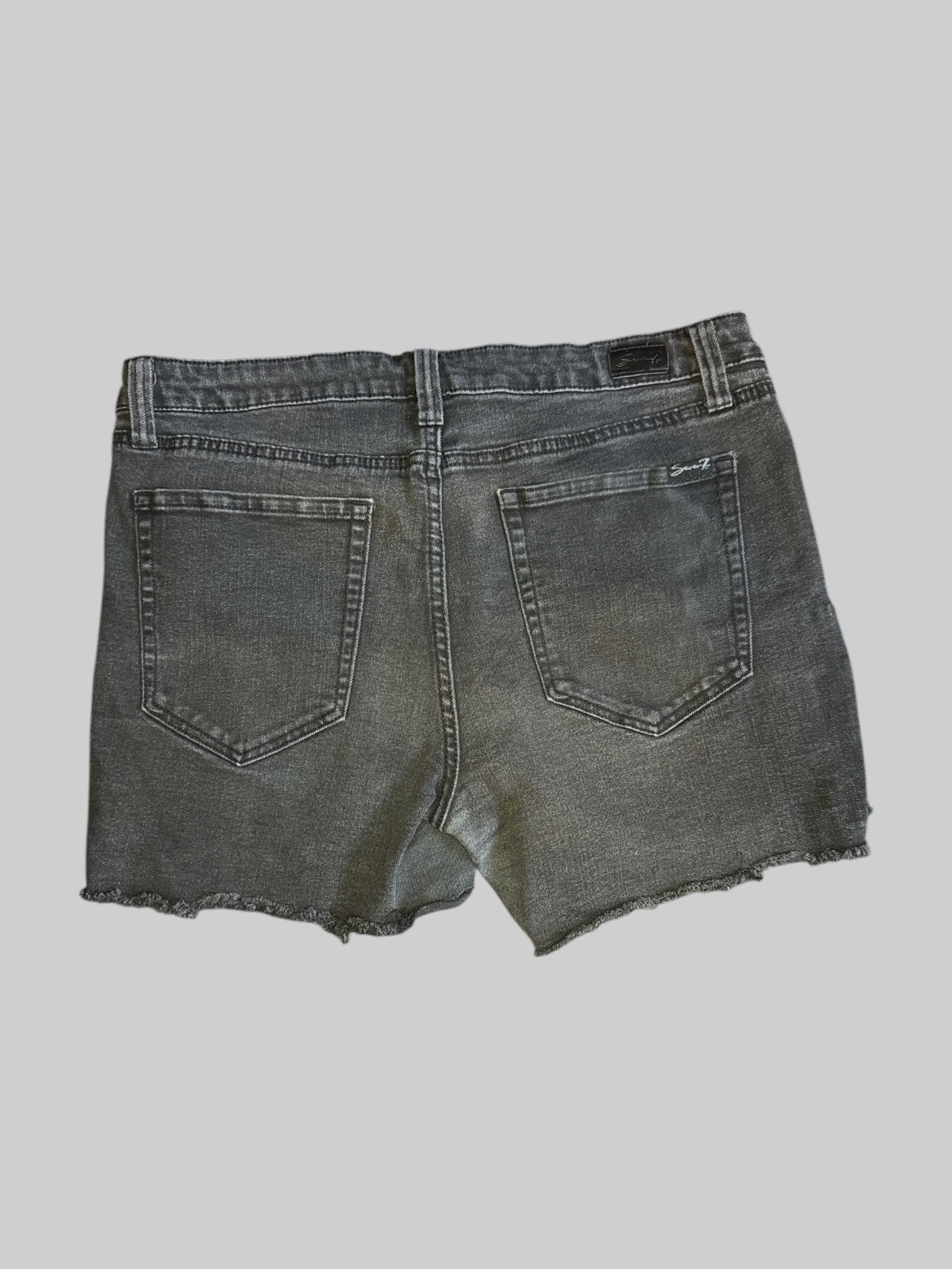 XL Black denim distressed shorts