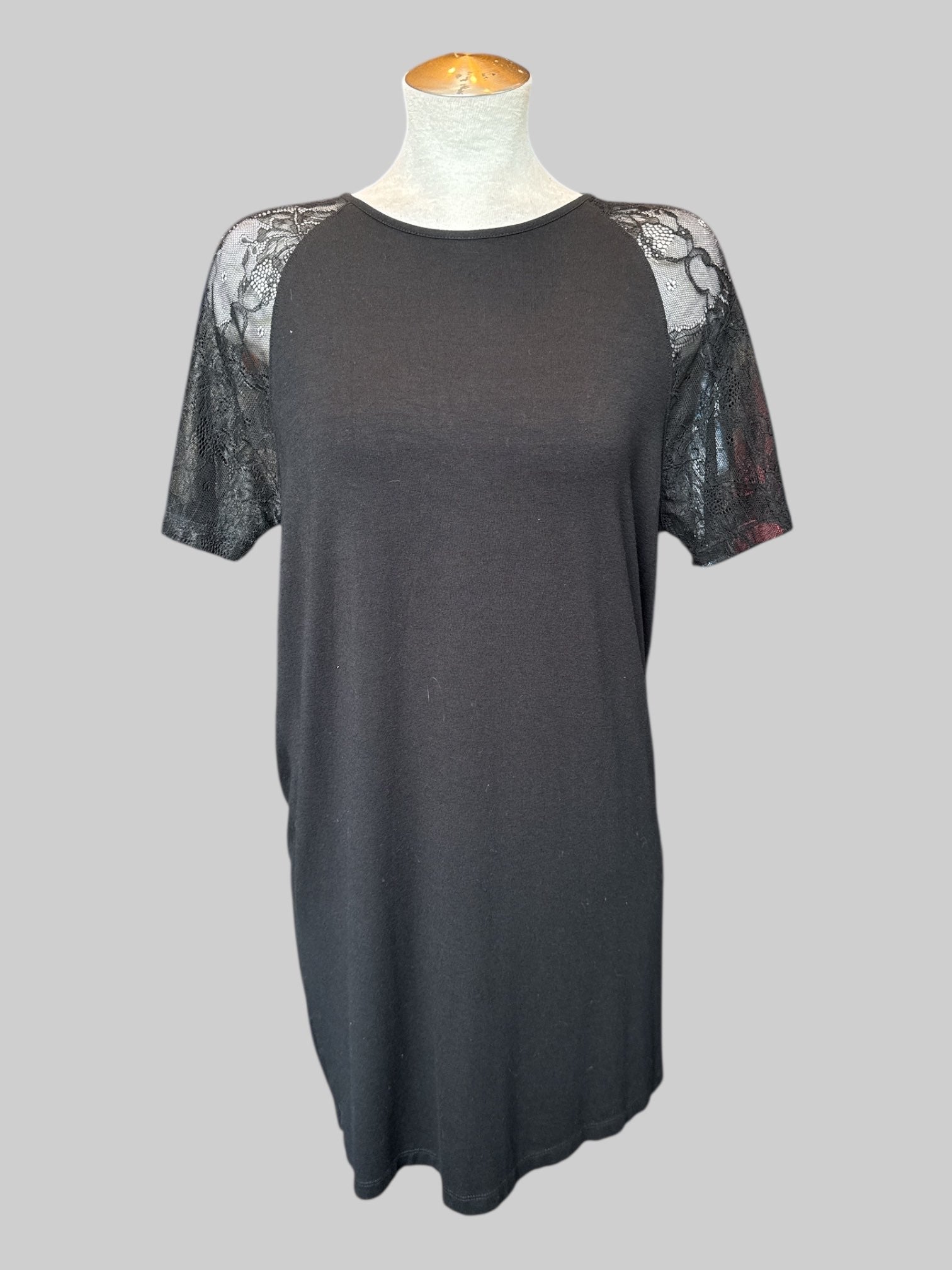 S Black t shirt style dress with lace sleeves