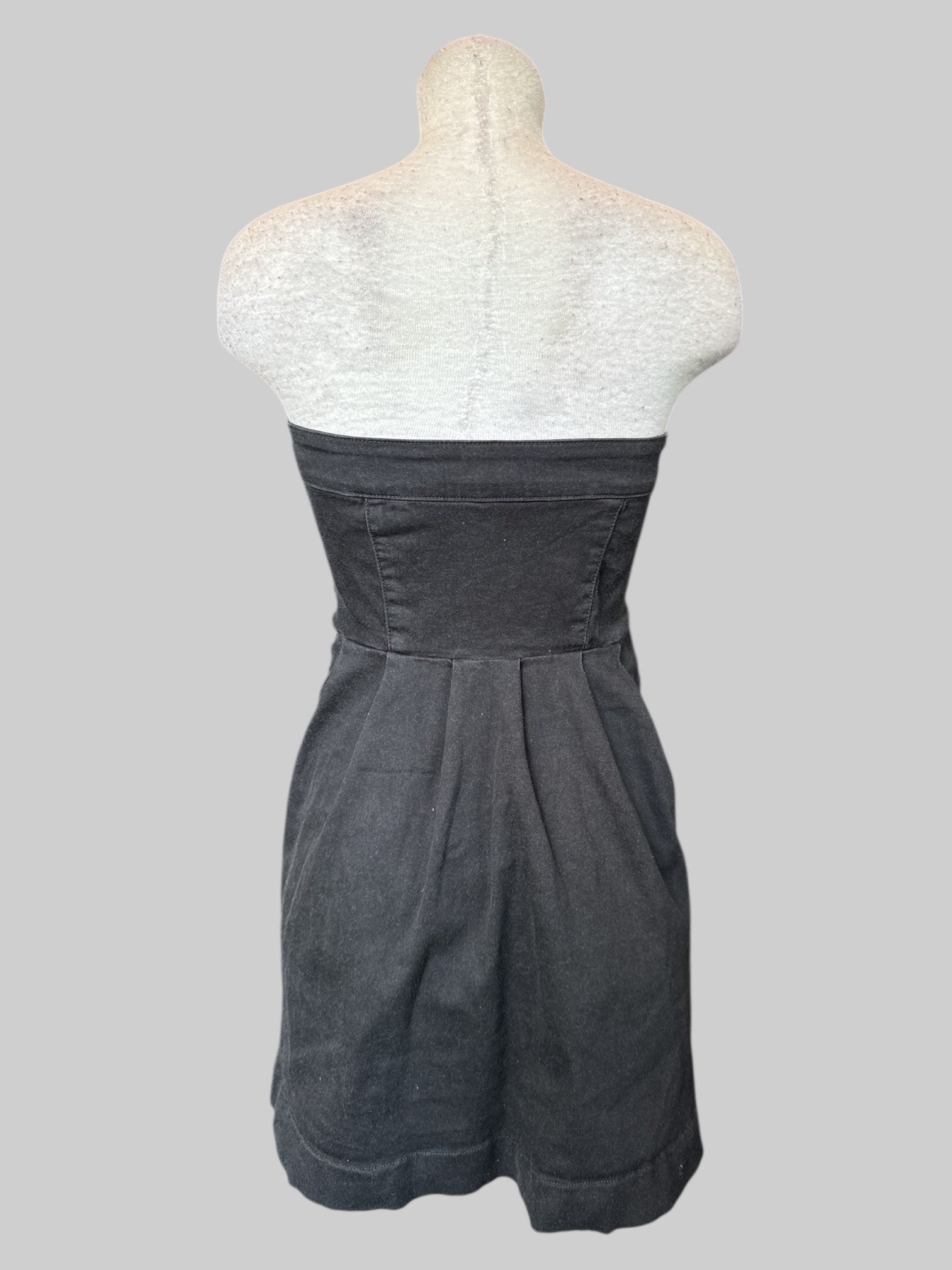S Strapless fit and flare black dress with corset style top with lace