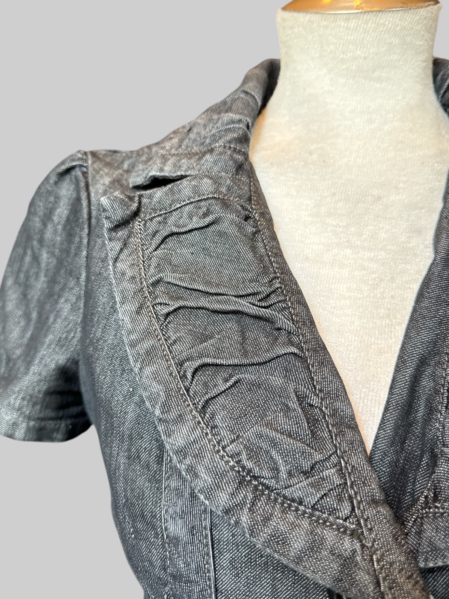 S Blueish black short sleeve button up jacket with ruffle collar