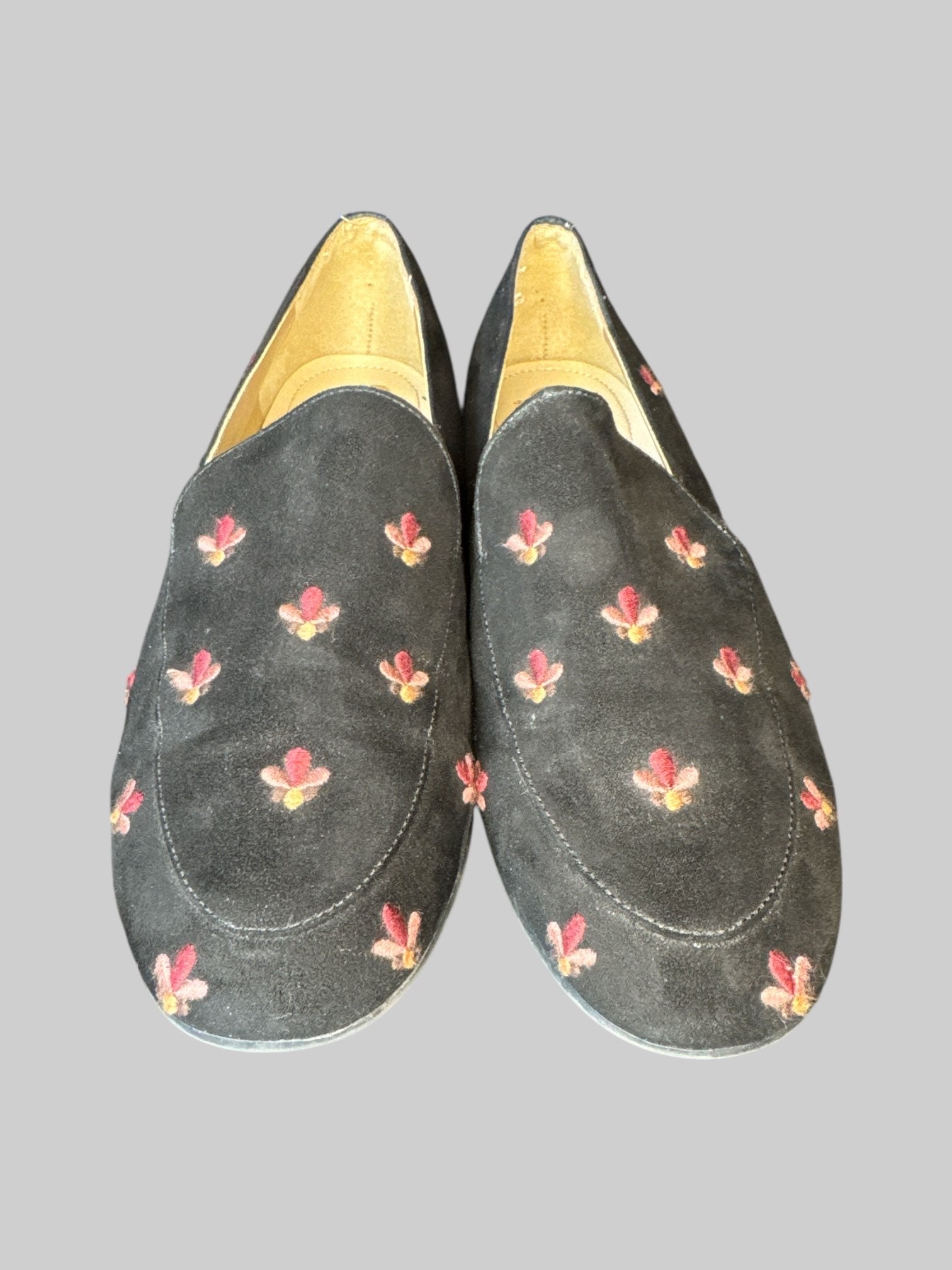 Size 6 Black suede like shoes with small heel and pink floral embroidery
