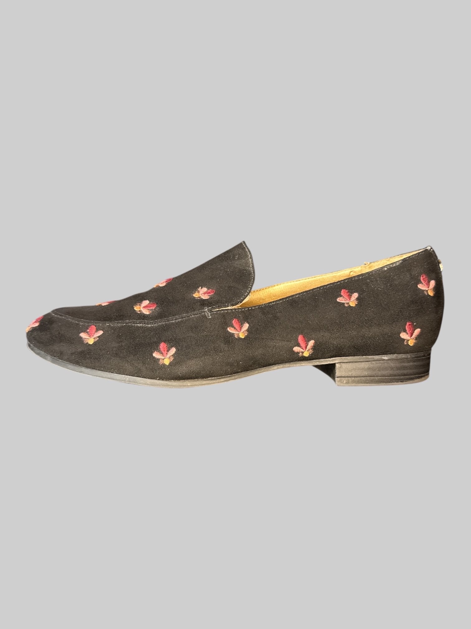 Size 6 Black suede like shoes with small heel and pink floral embroidery