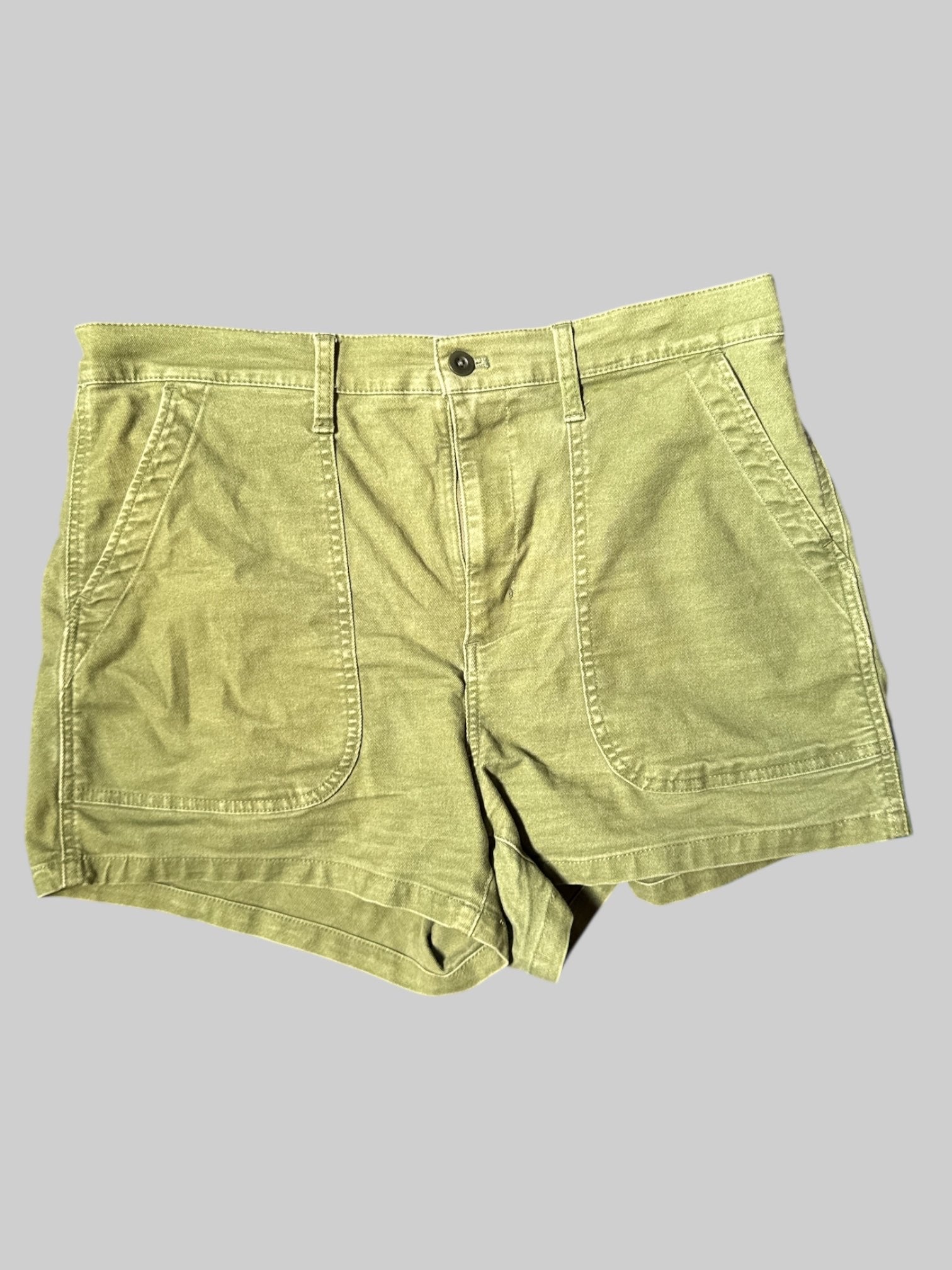 XL Green shorts
