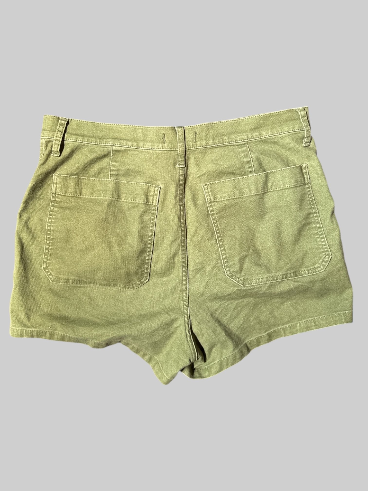 XL Green shorts