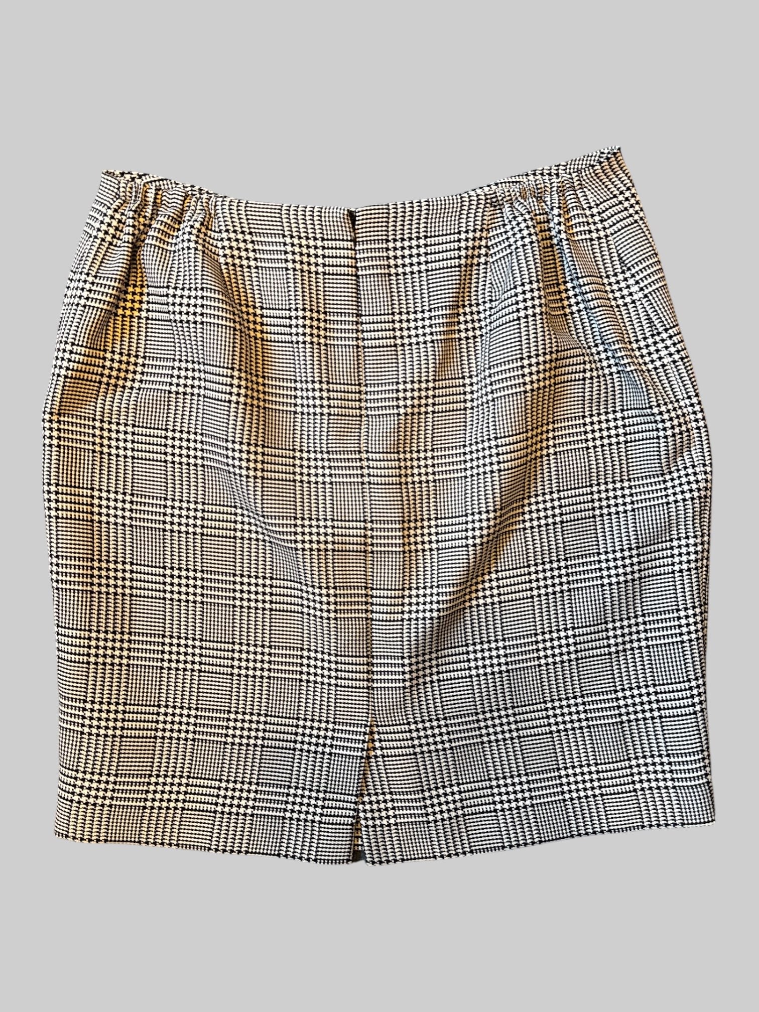 1X Black and white checkered houndstooth skirt with stretchy waist
