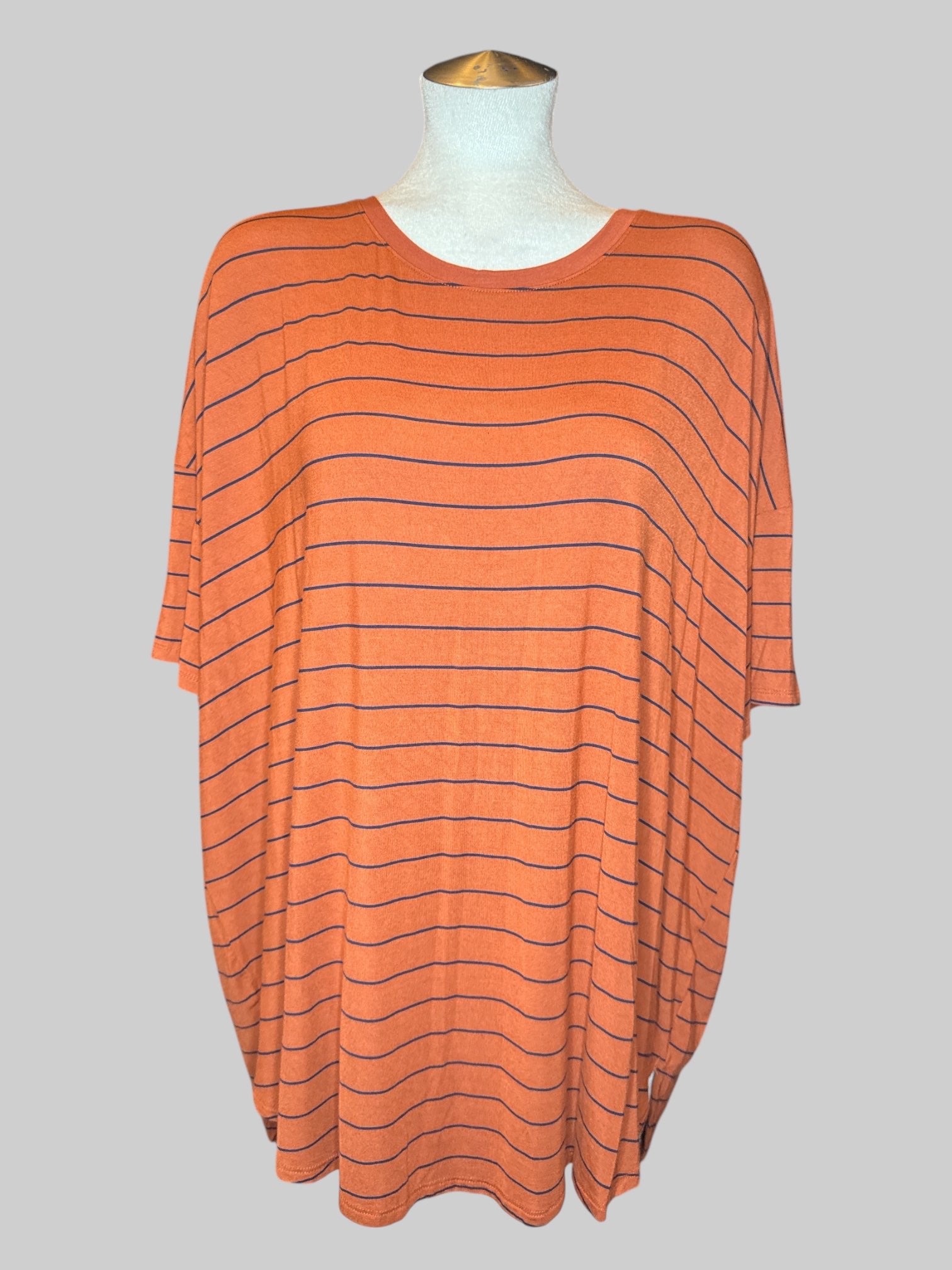 4X Orange and navy blue striped soft tee
