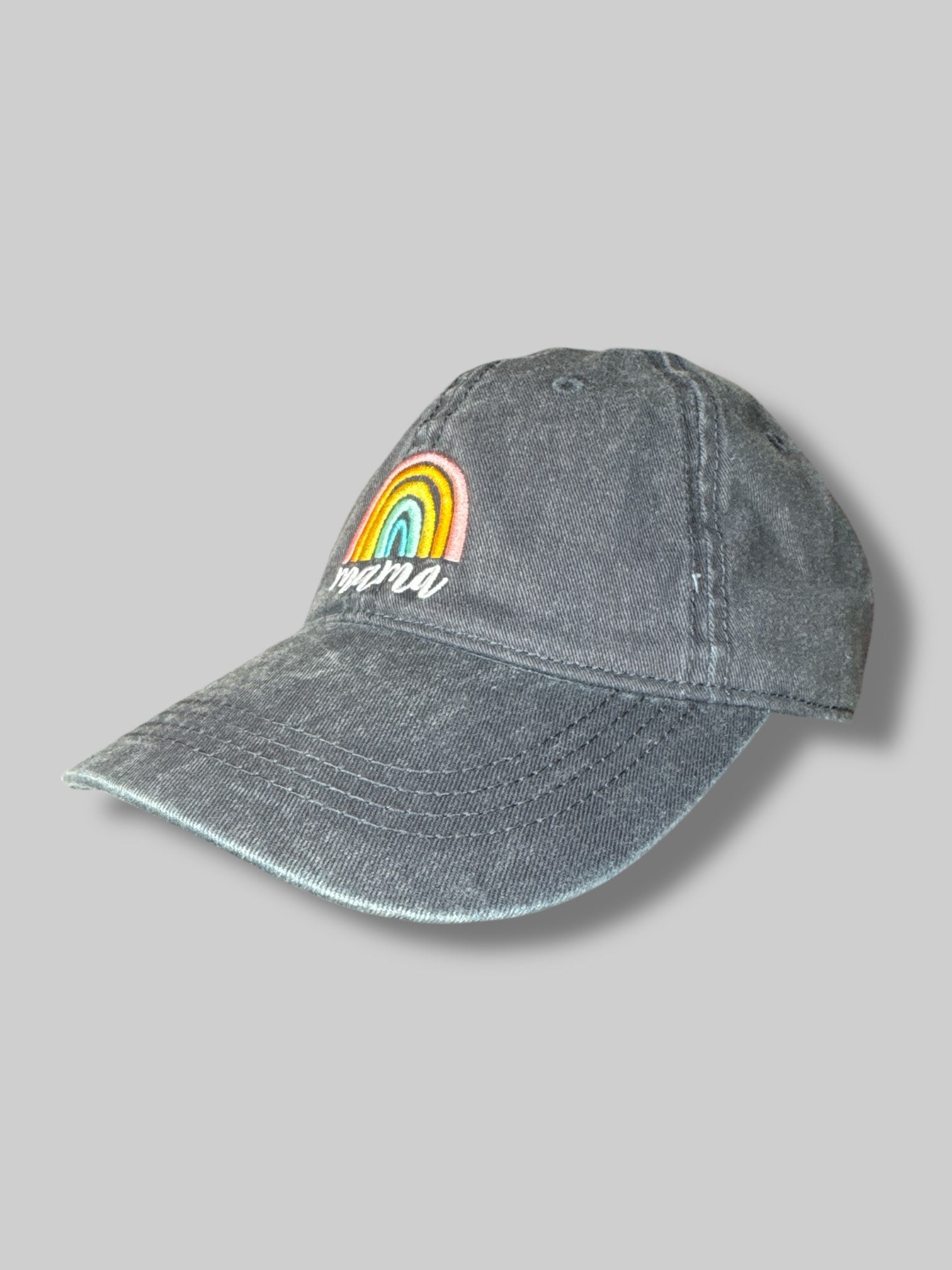 “Mama” Grey baseball cap with rainbow embroidery