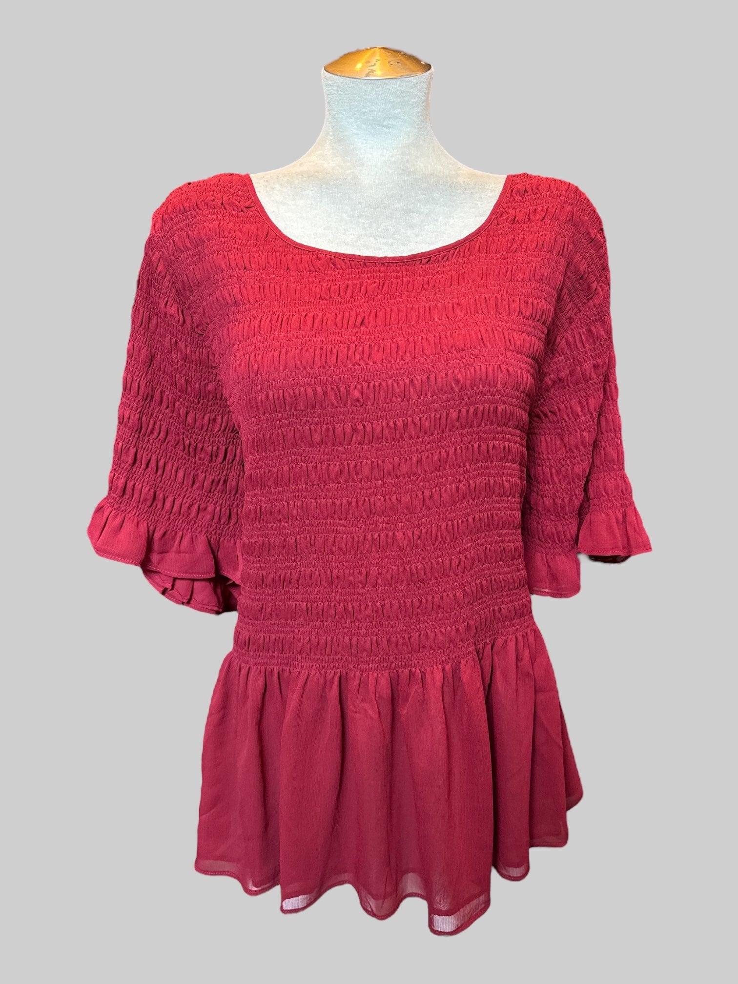 5X Red shirred flowy top