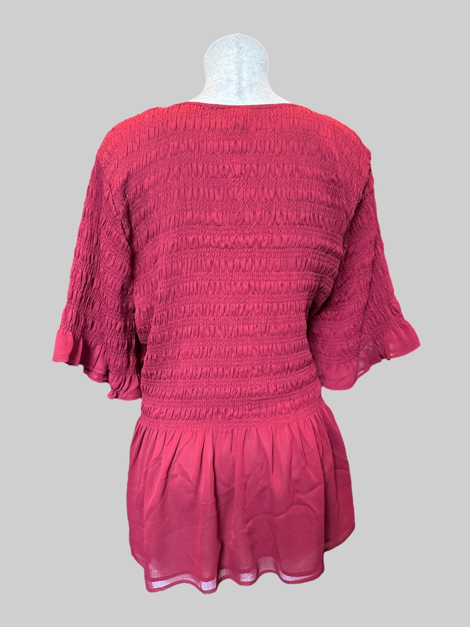 5X Red shirred flowy top