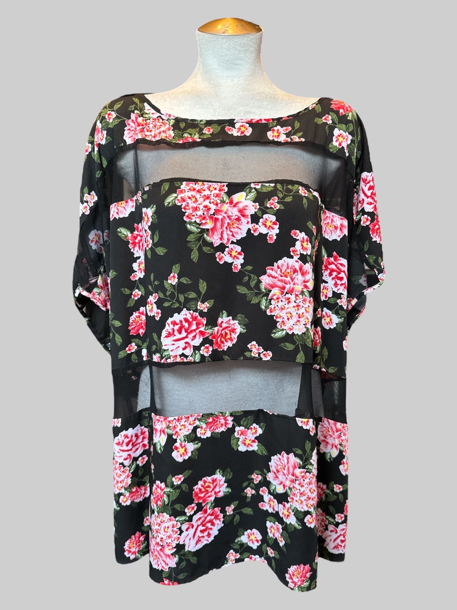 6X Black mesh and pink and green florals flowy top