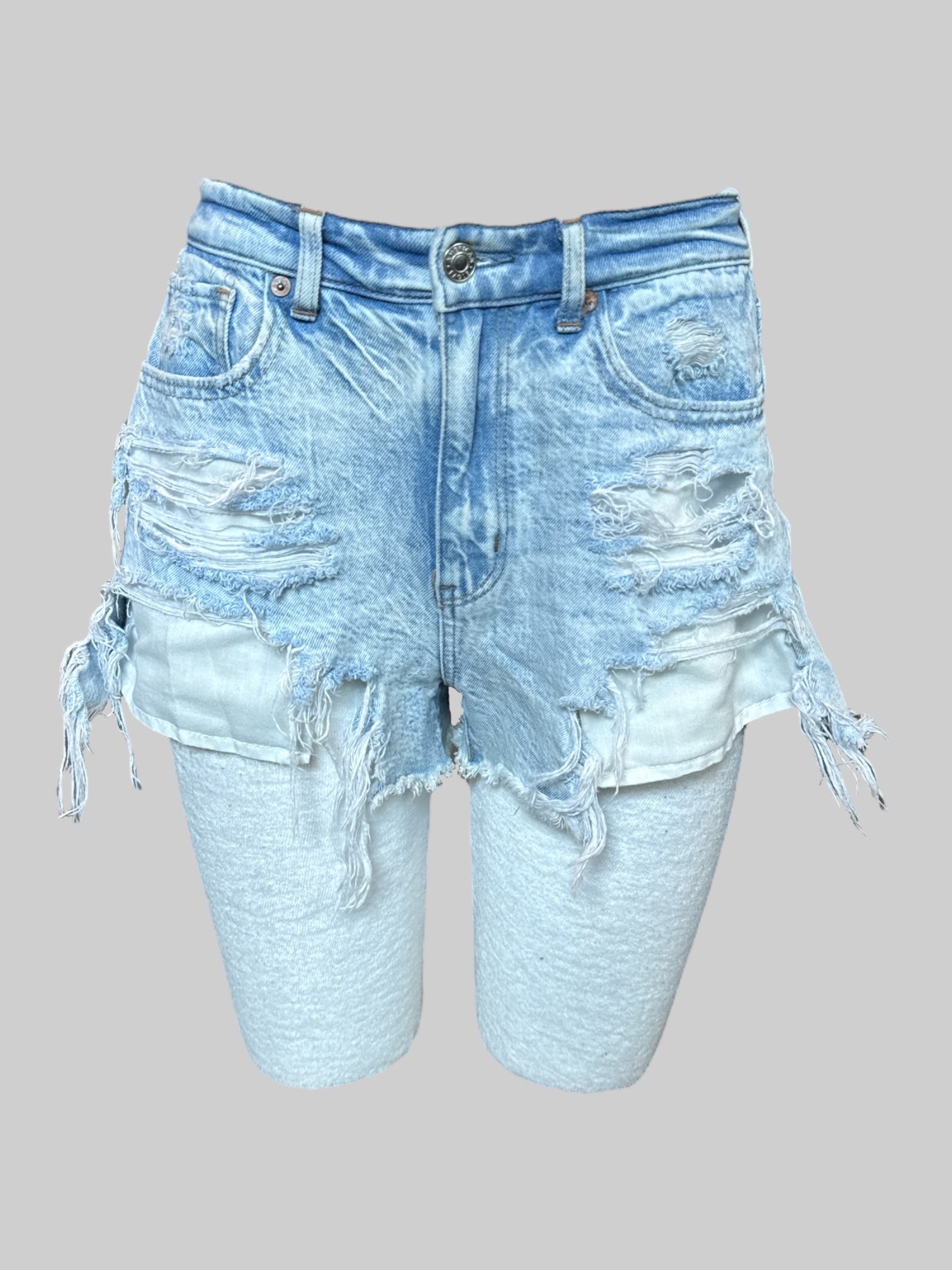 M Washed denim shorts with lots of distressed details