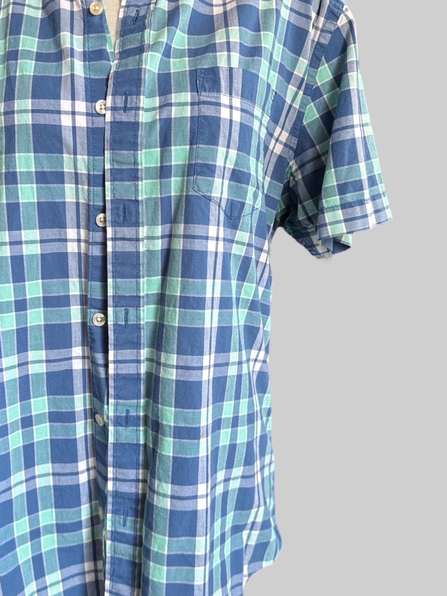 1X Blue plaid short sleeve button down