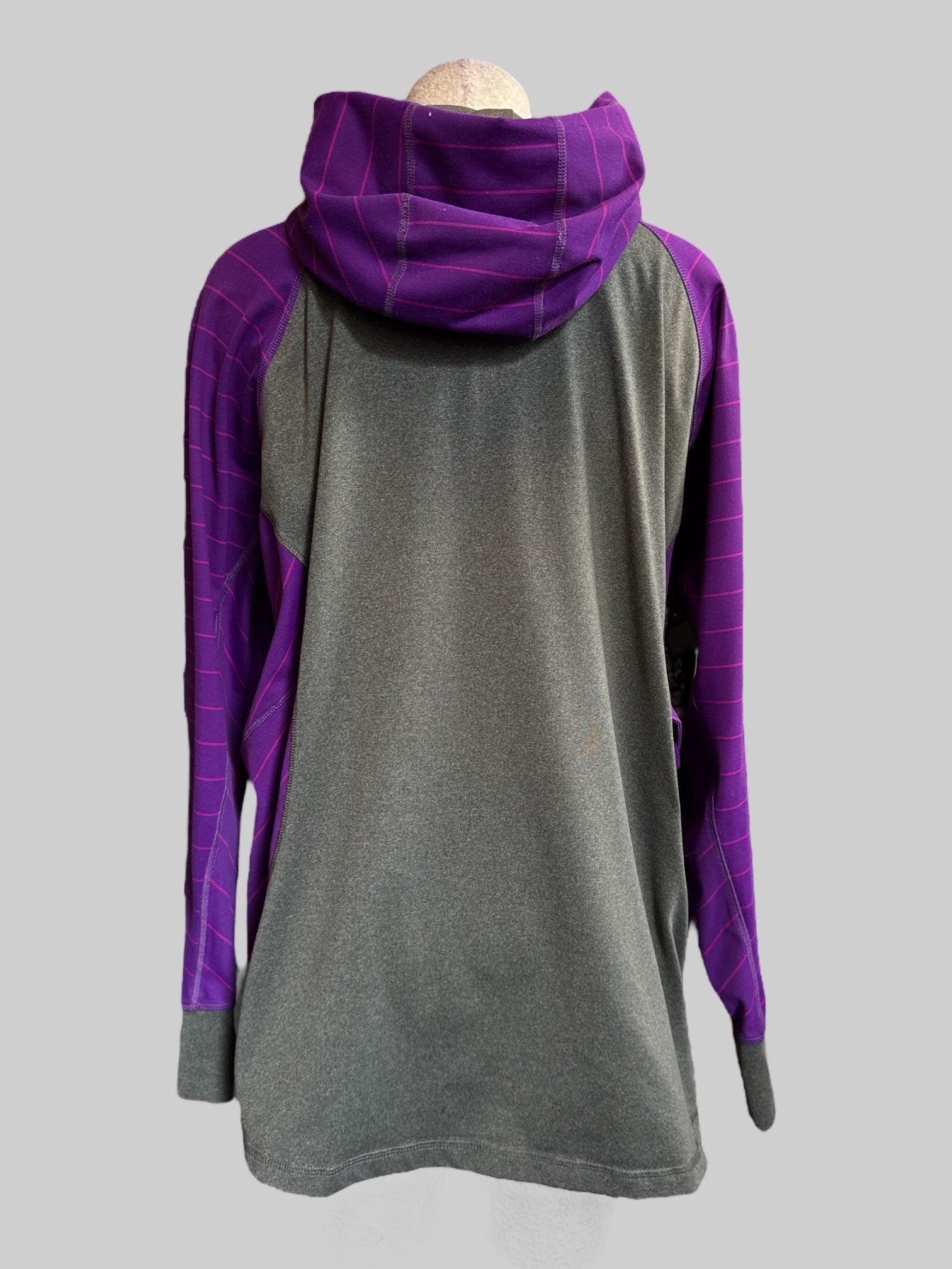 3X Purple and gray activewear zip up hoodie with thumb holes
