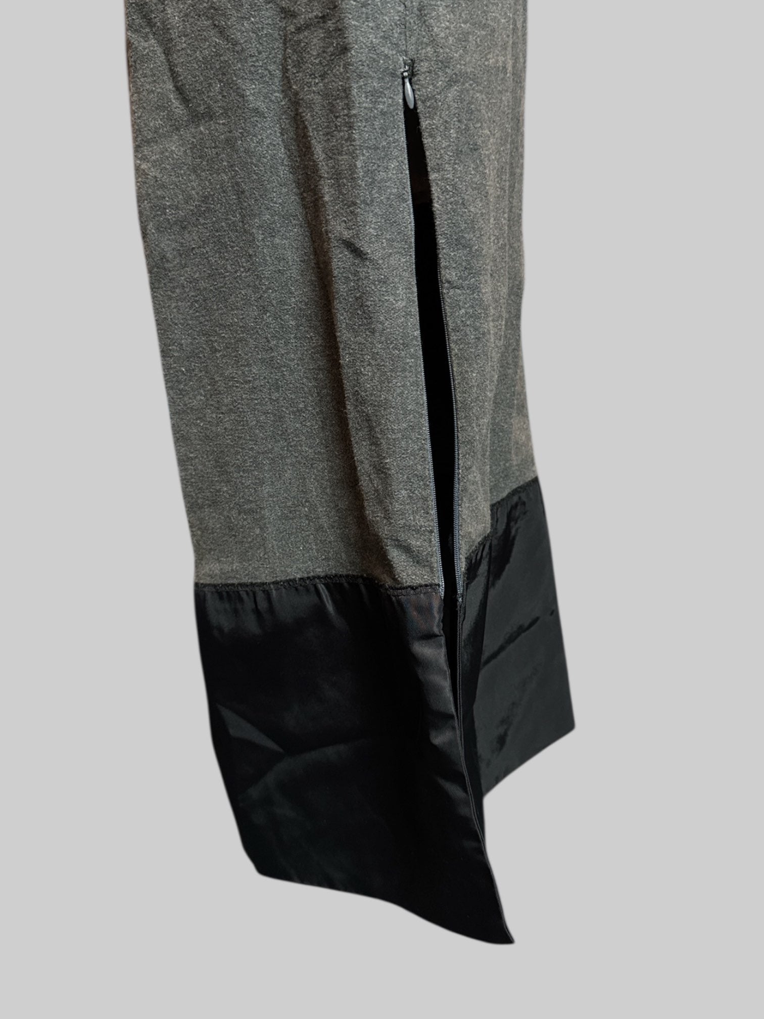 M Black and grey maxi skirt with pocket and zip up side slit
