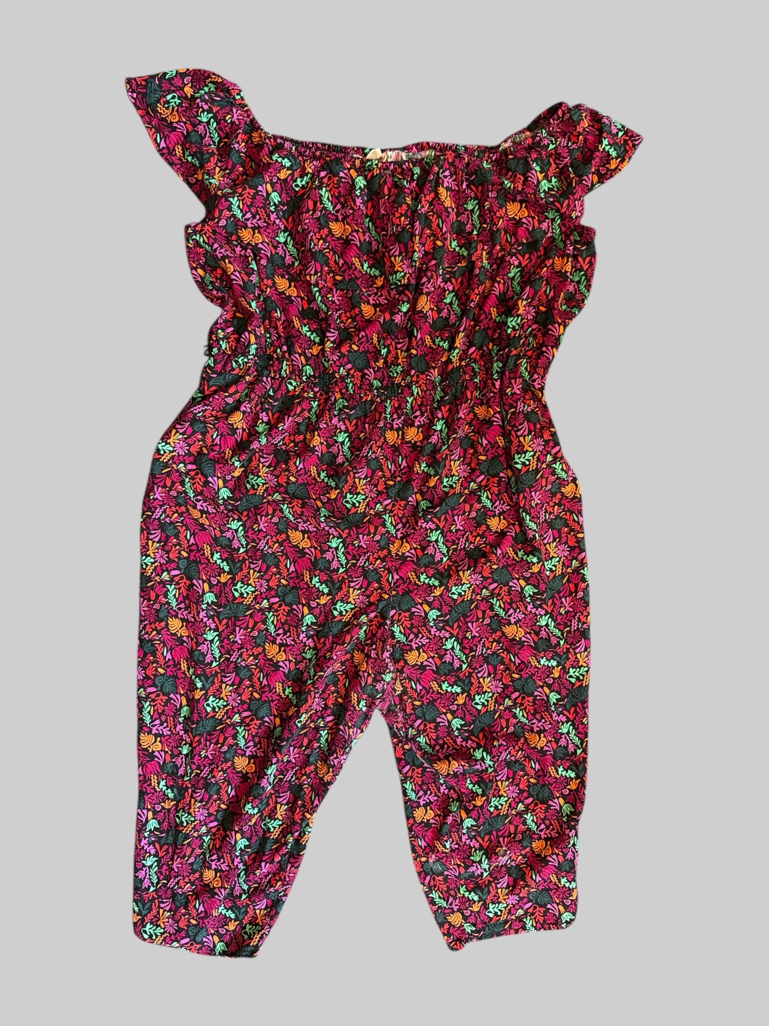 5X Black with colorful floral jumpsuit with pockets and included tie belt