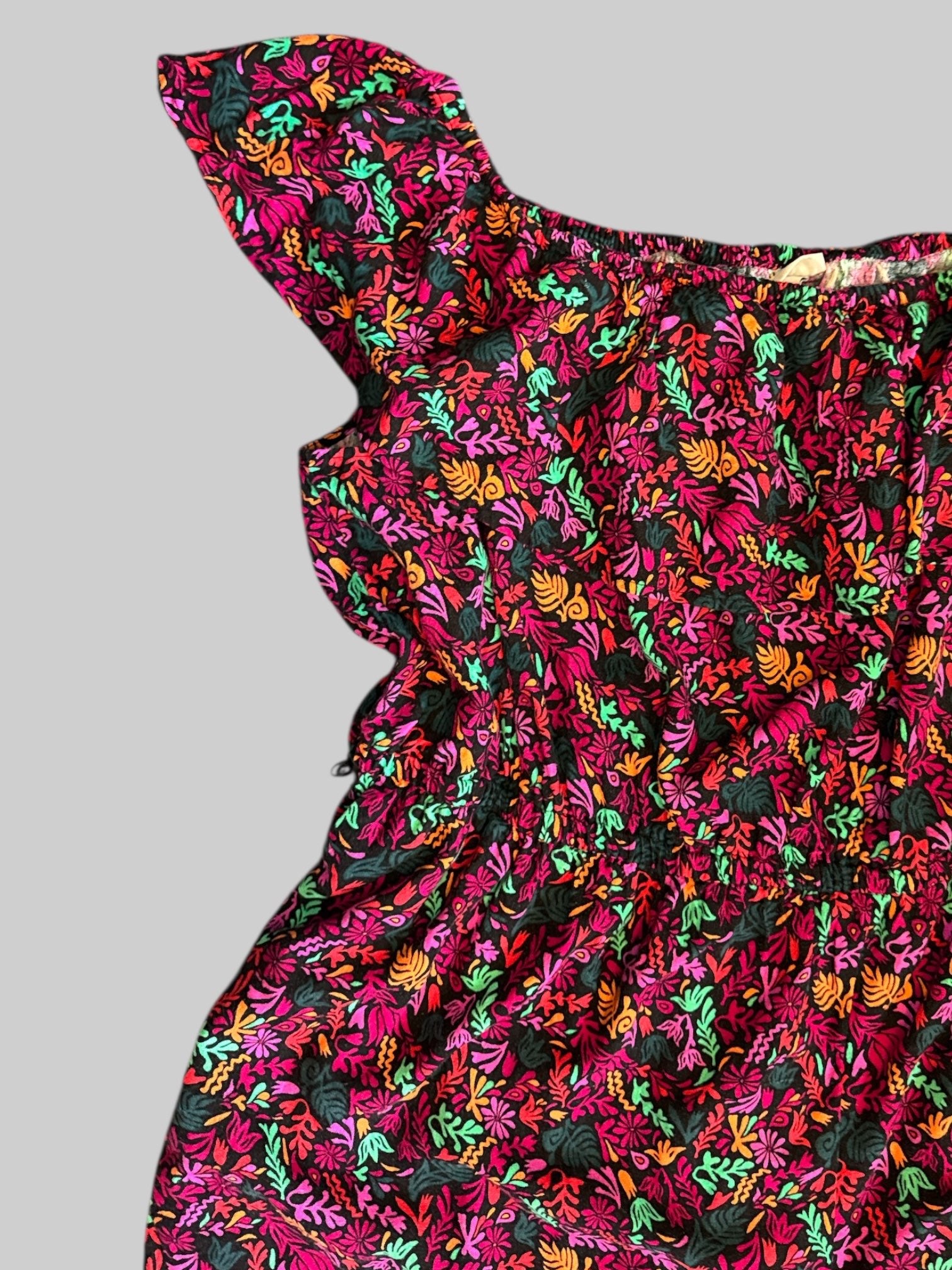 5X Black with colorful floral jumpsuit with pockets and included tie belt