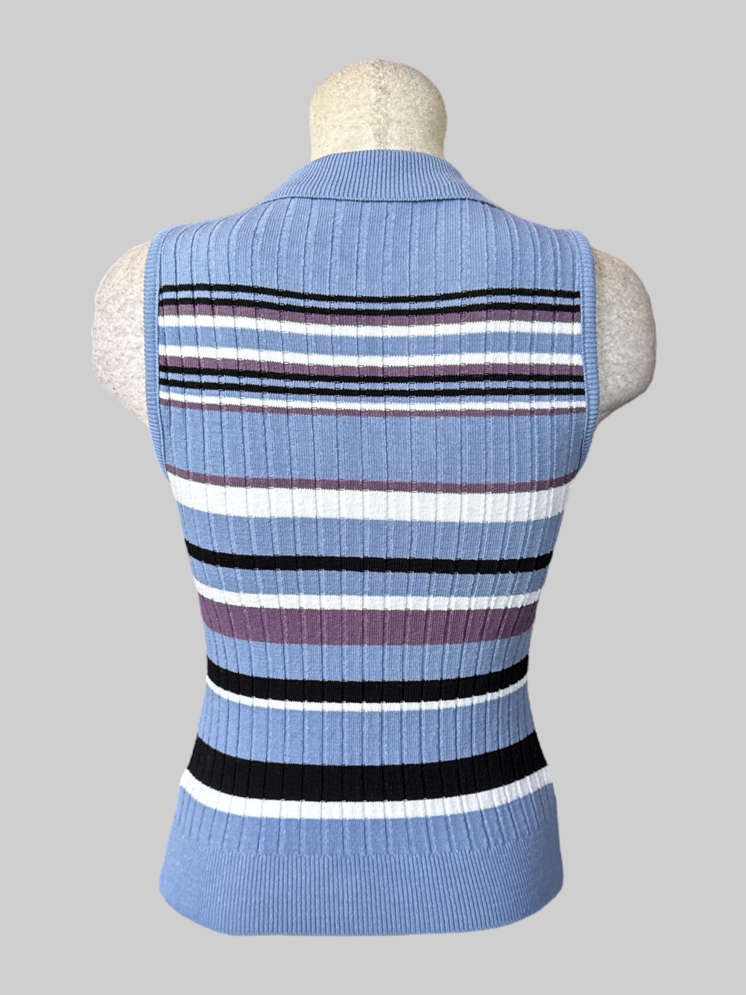 L Vintage shades of purple sleeveless knit crop top with ribbed texture and collar