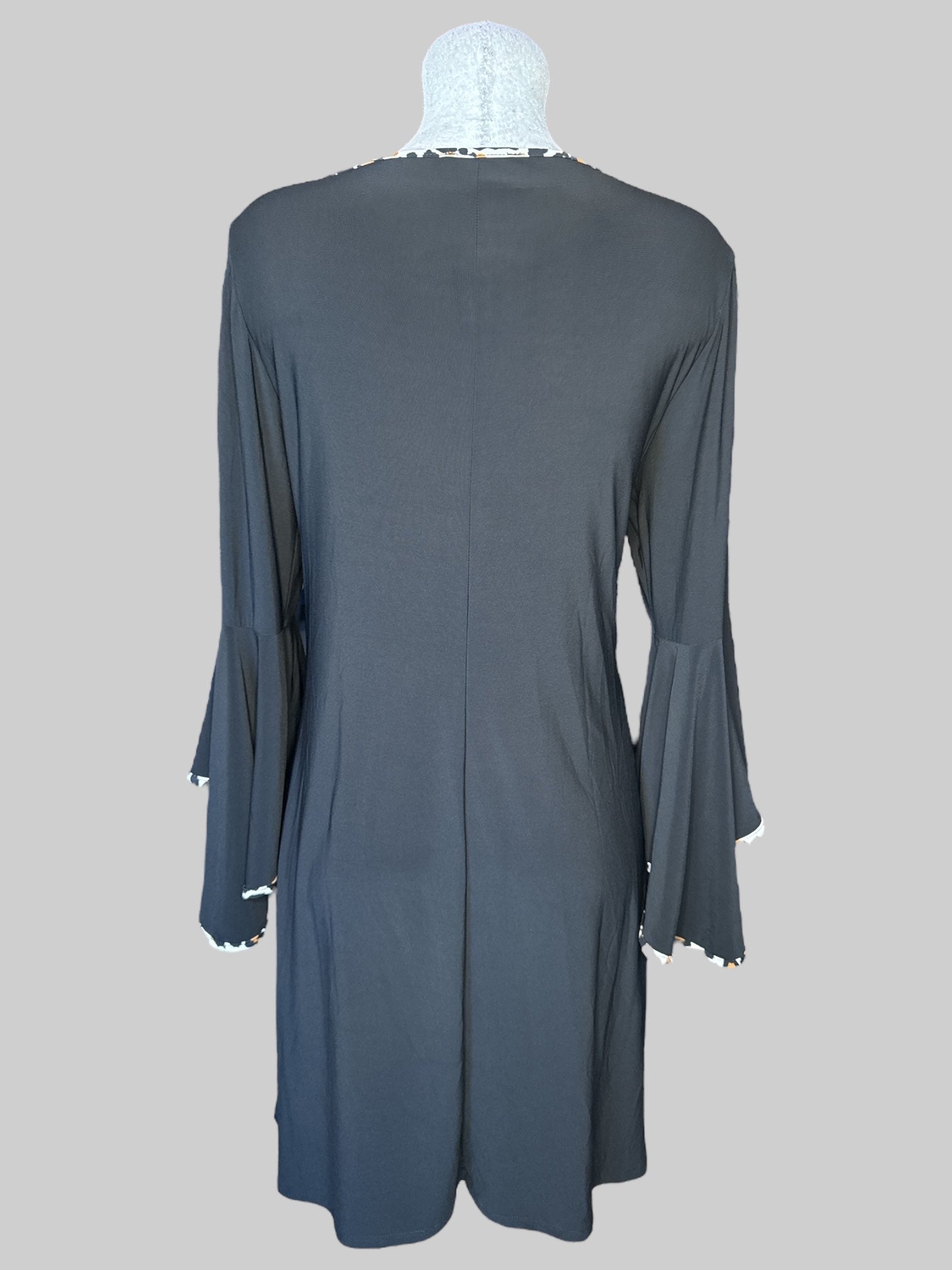 1X Black flowy dress with leopard print hems, and bell sleeves