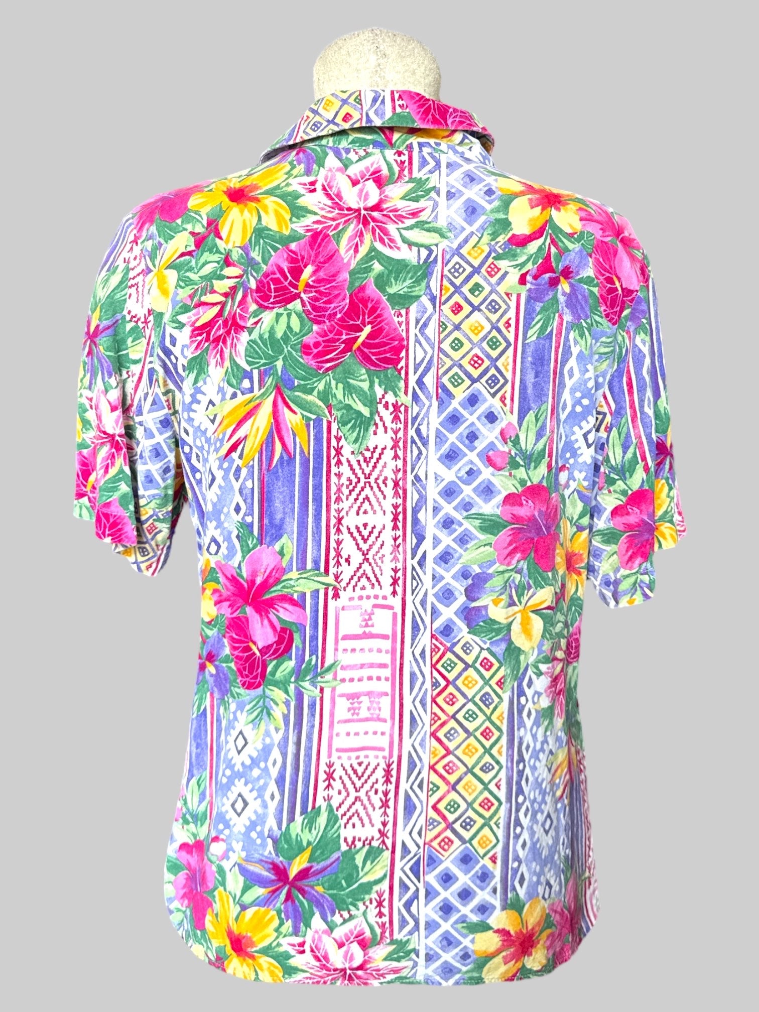 S Vintage button up tropical shirt with multicolor florals and patterns