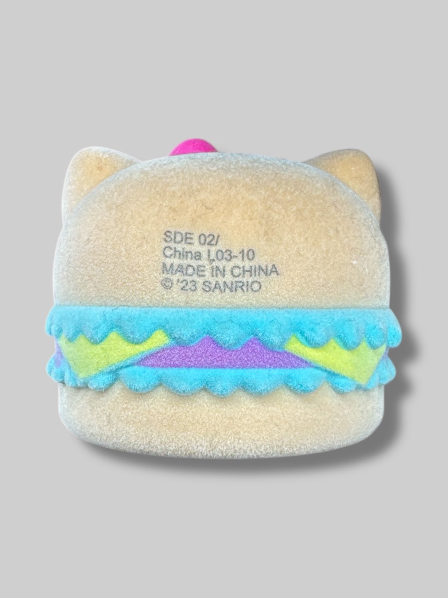 Hello Kitty velvet burger cat decoration