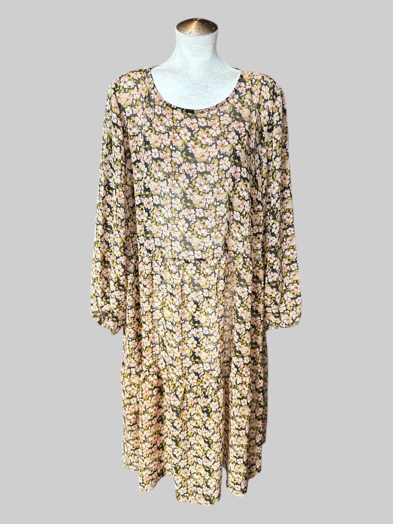 3X Black sheer floral dress with balloon sleeves, tiered design, and button and key hole on back