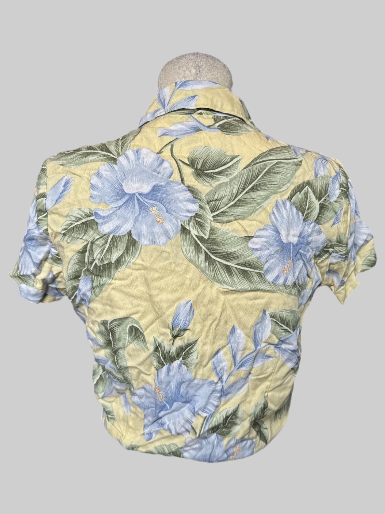 S Vintage yellow tropical print crop top with blue and green botanicals, tie in front, and buttons