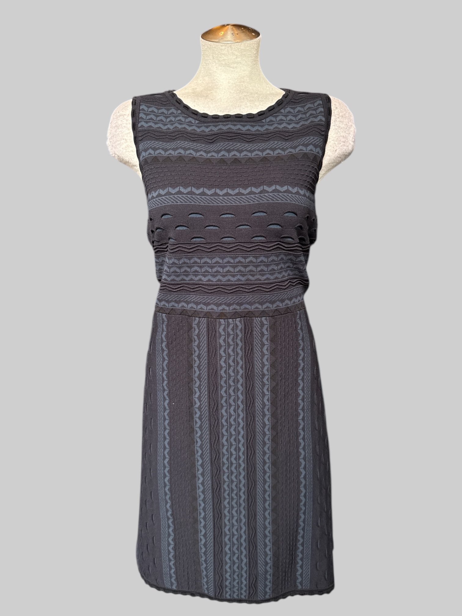 XL Blue and black multi textured geometric pattern dress
