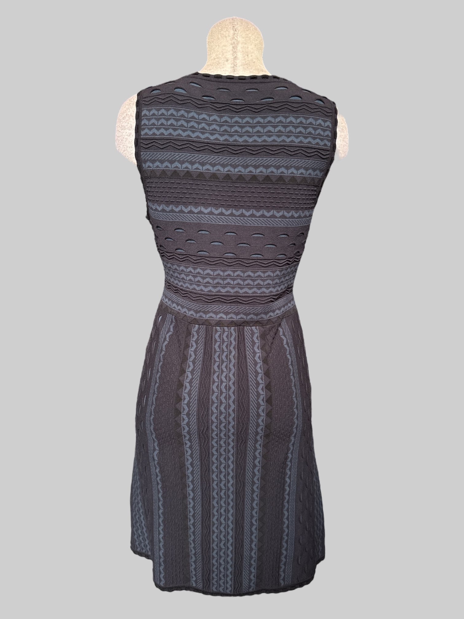 XL Blue and black multi textured geometric pattern dress
