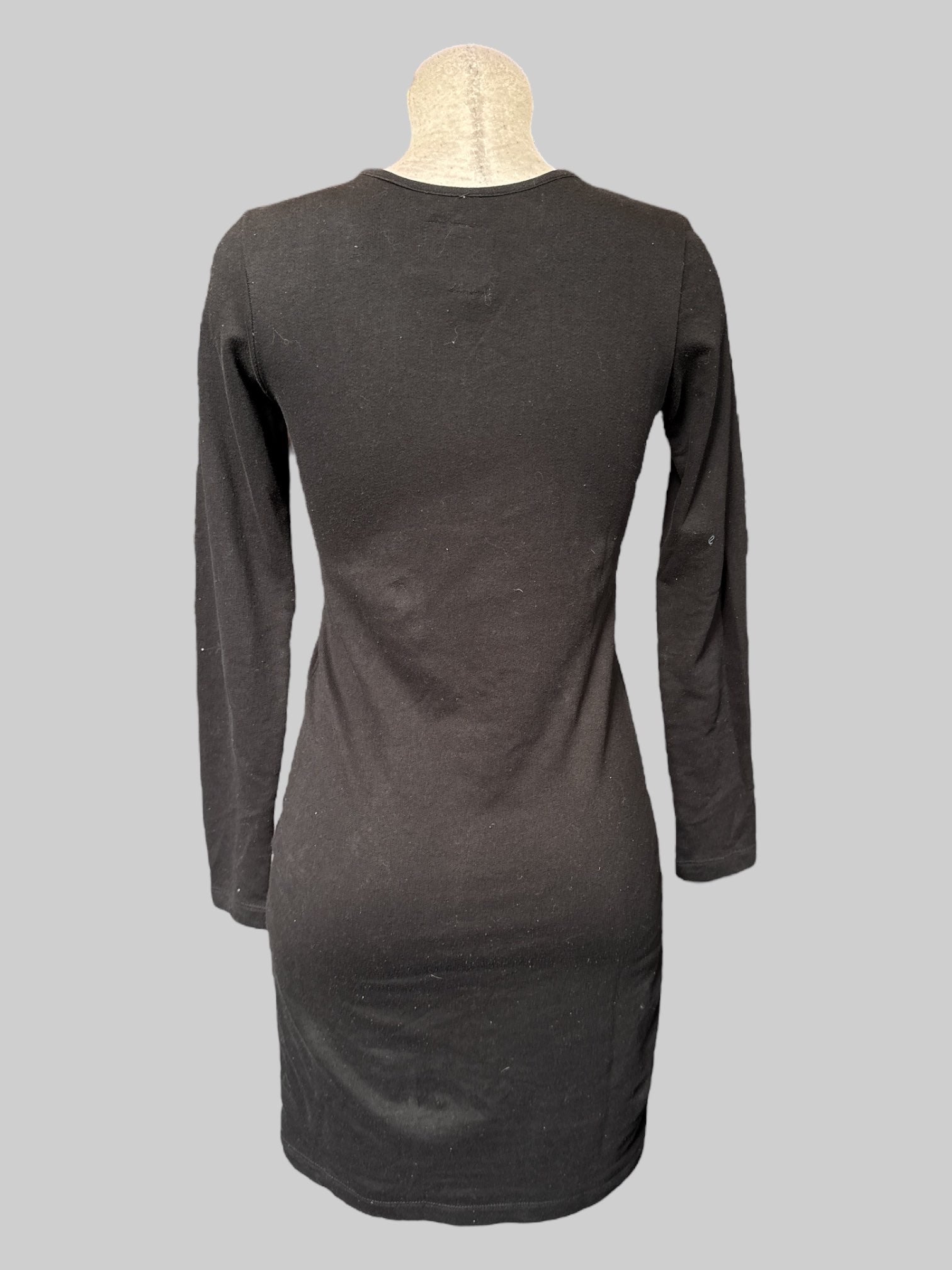 S Black long sleeve dress with pockets