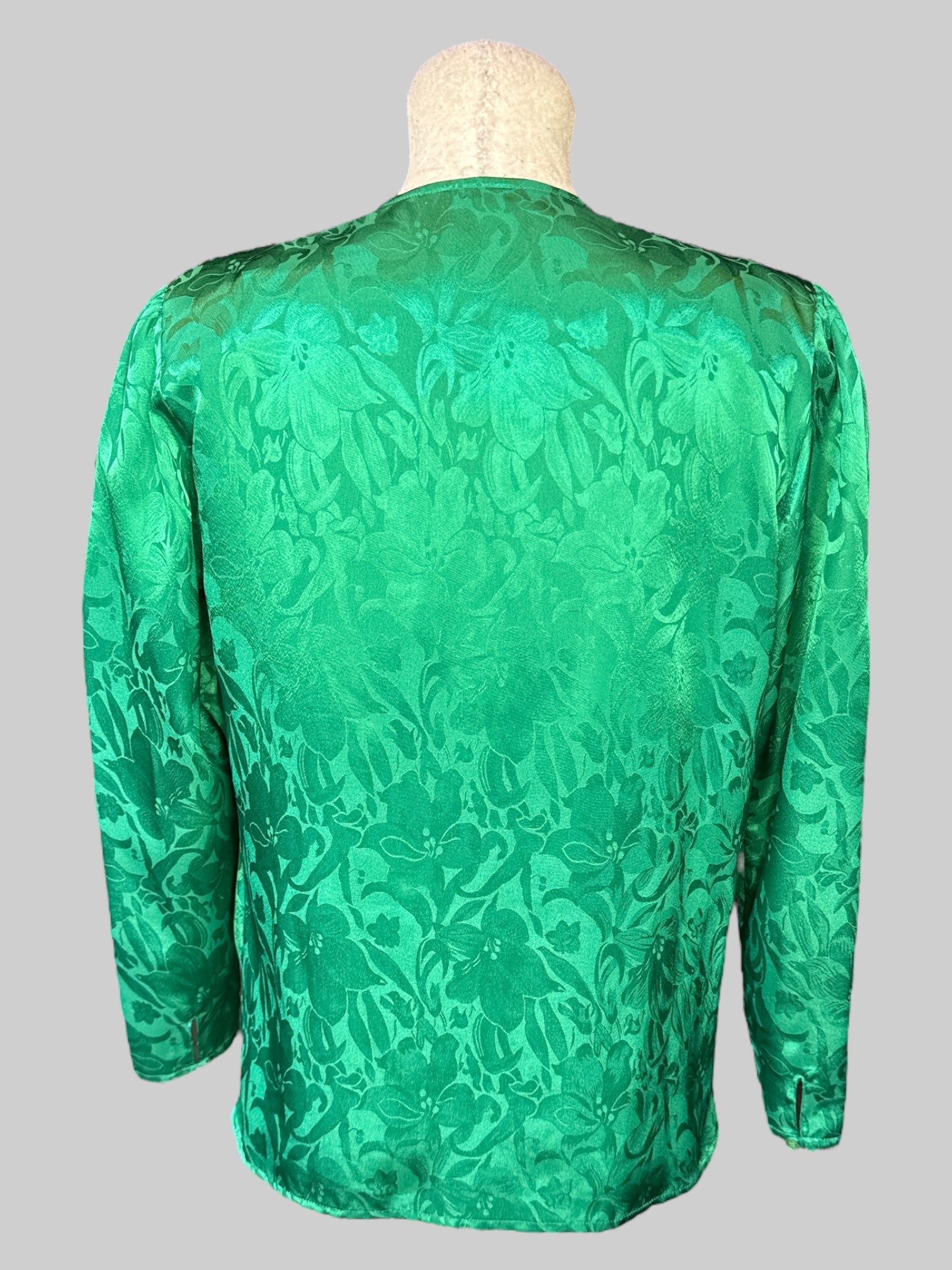 M Vintage green button down with floral burnout design, shoulder pads, and pleated design on shoulders