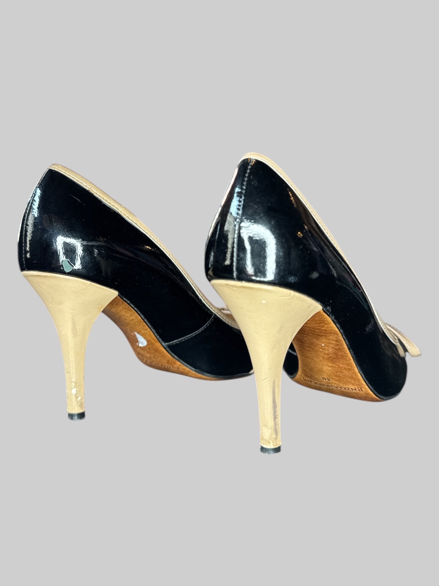 Size 8 Enzo Angiolini leather black bow tie heels with some scuff marks