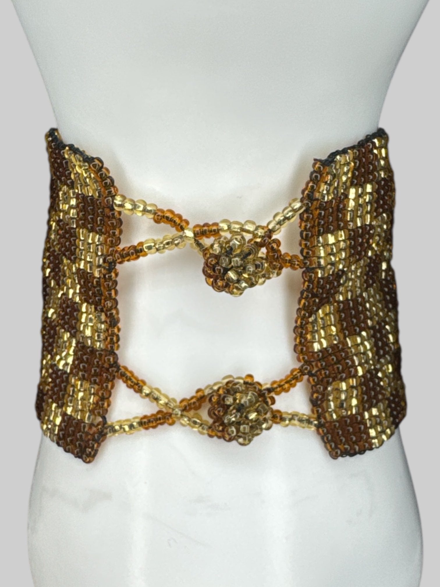 Brown and gold checkered beaded bracelet with ball clasp