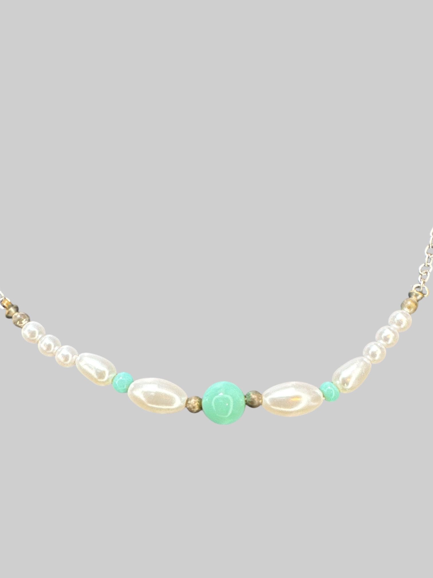 Small silver tone chain choker with screw clasp, and faux pearl and turquoise beaded pendant
