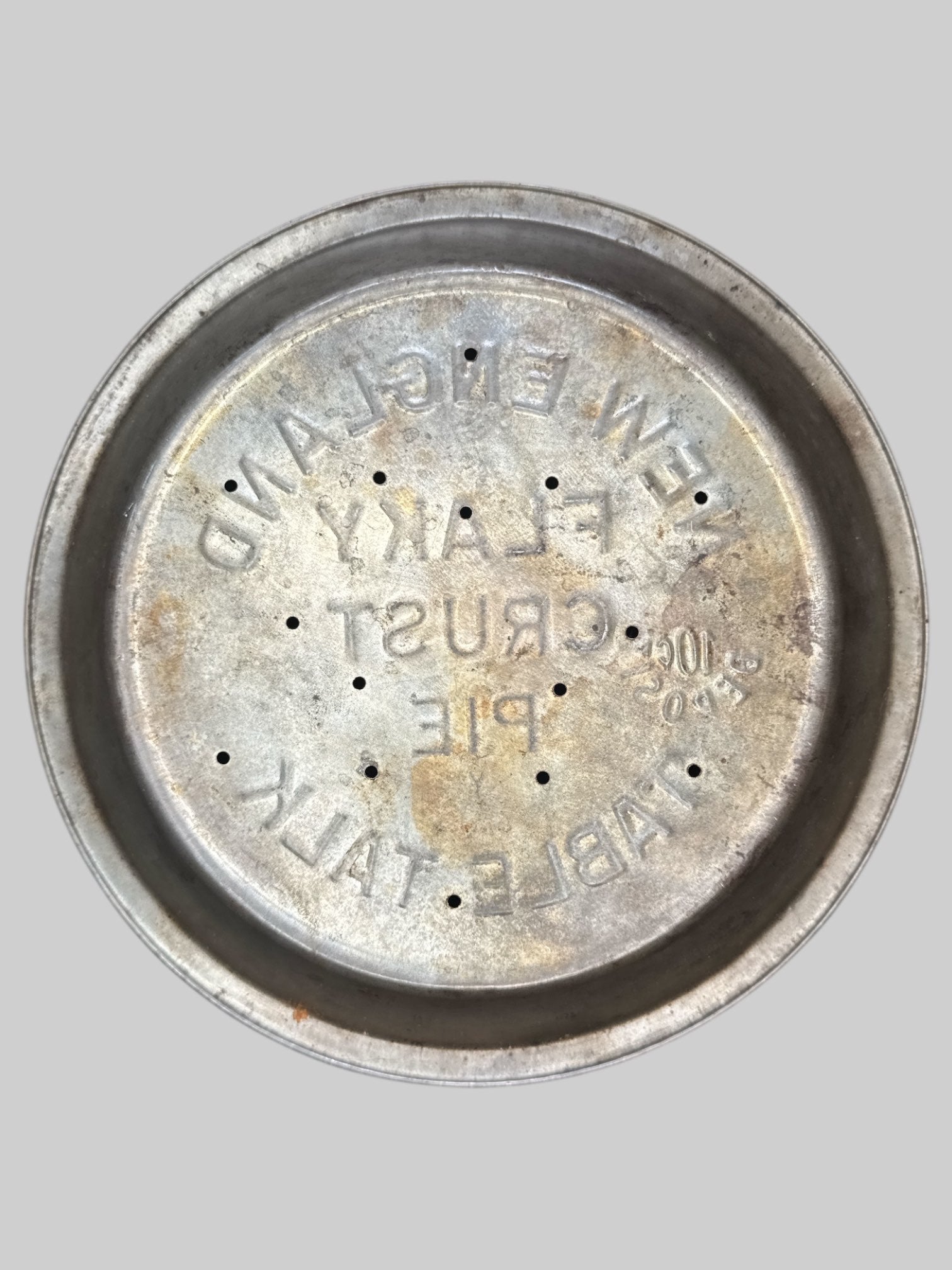Metal “New England flaky crust pie” pie tin