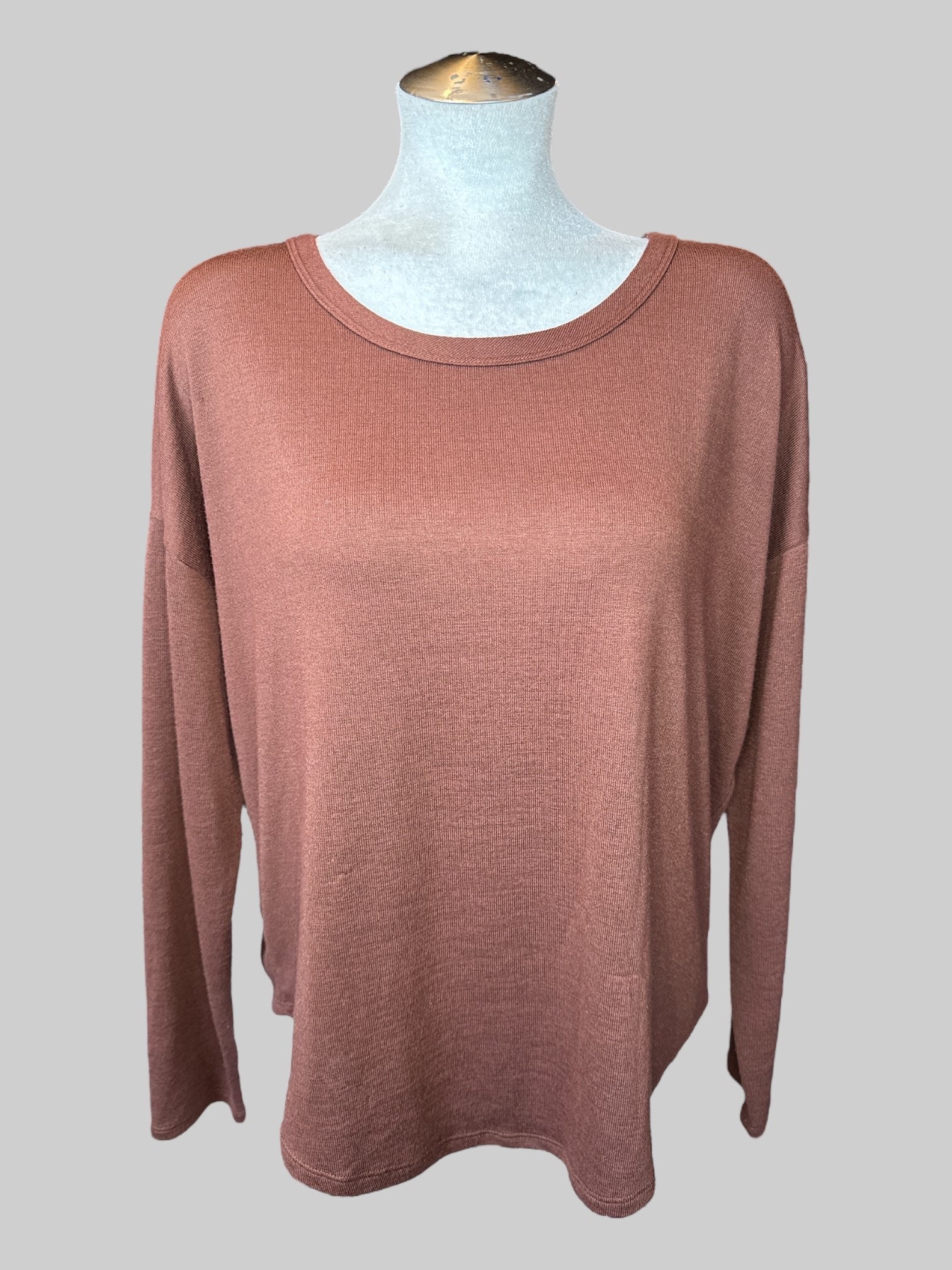 L Brown soft knit long sleeve with high low hem