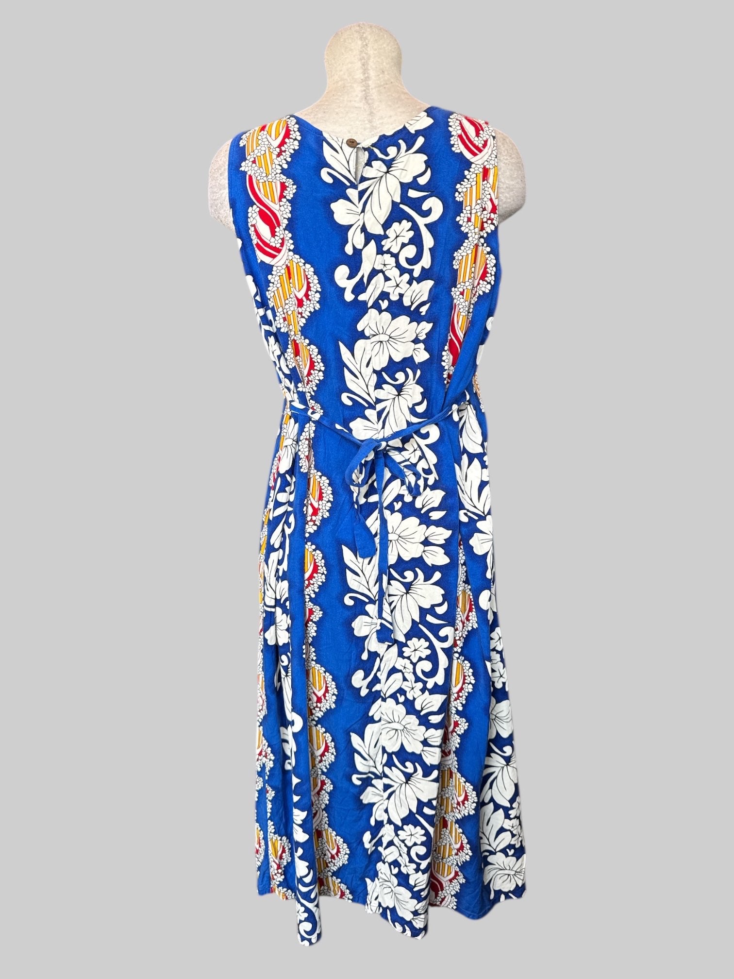 XL Vintage blue maxi dress with multicolor botanical pattern, and tie in back