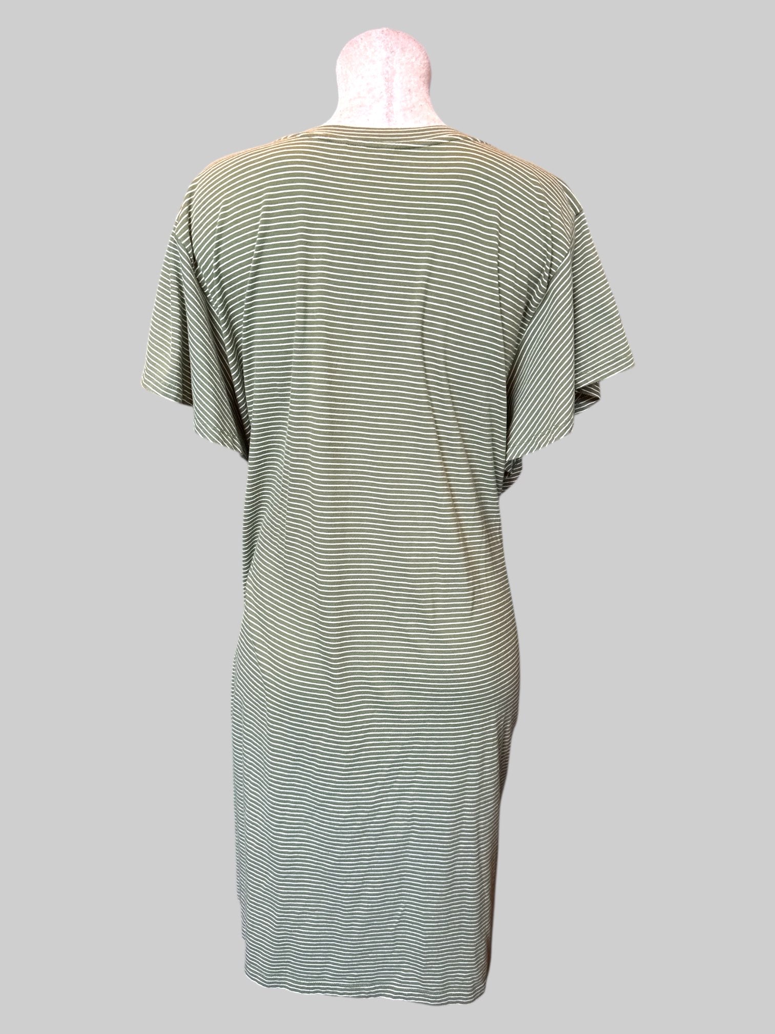 4X Flowy green and white stripped t shirt dress