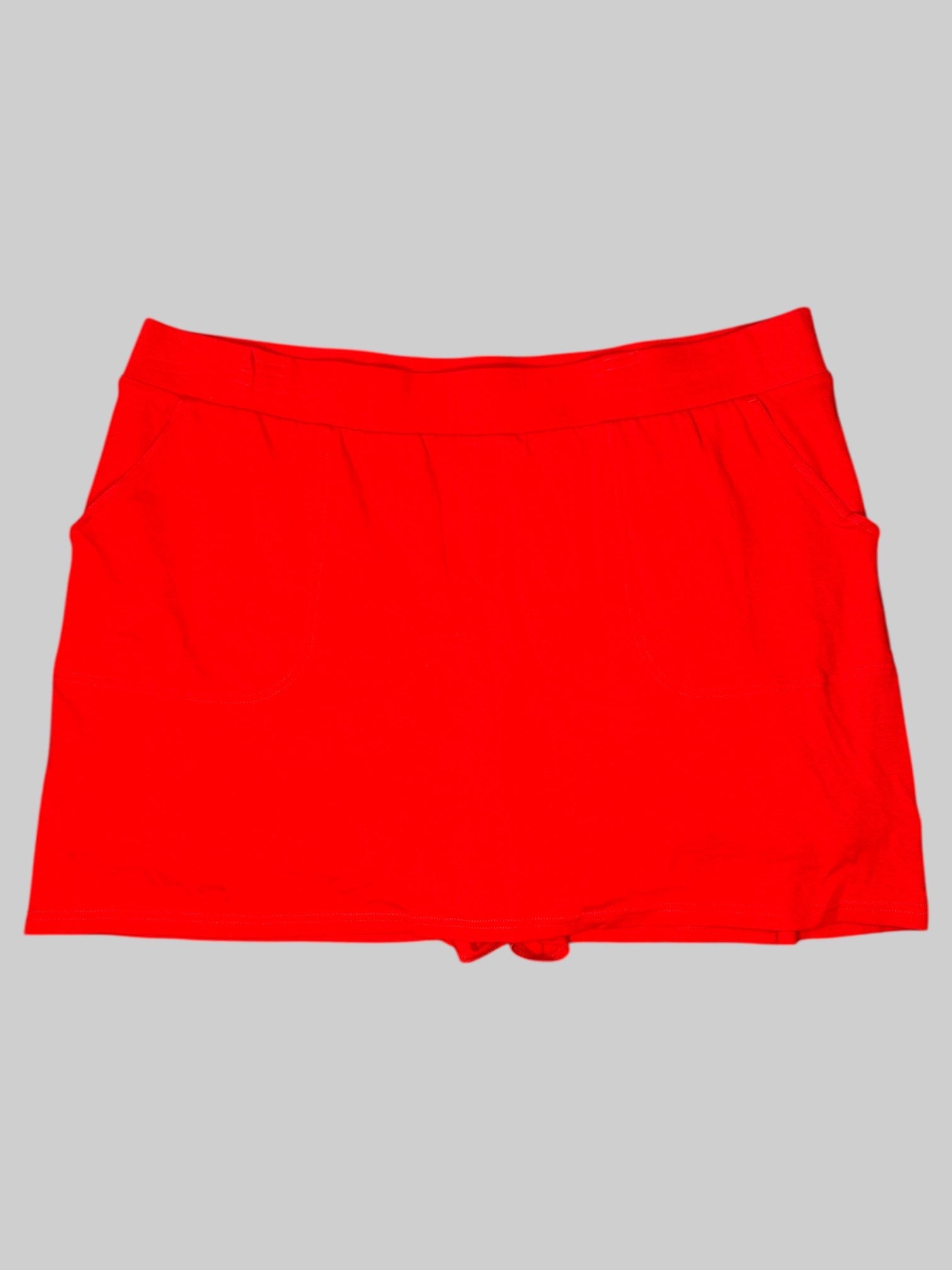 2X Red short skort with pockets