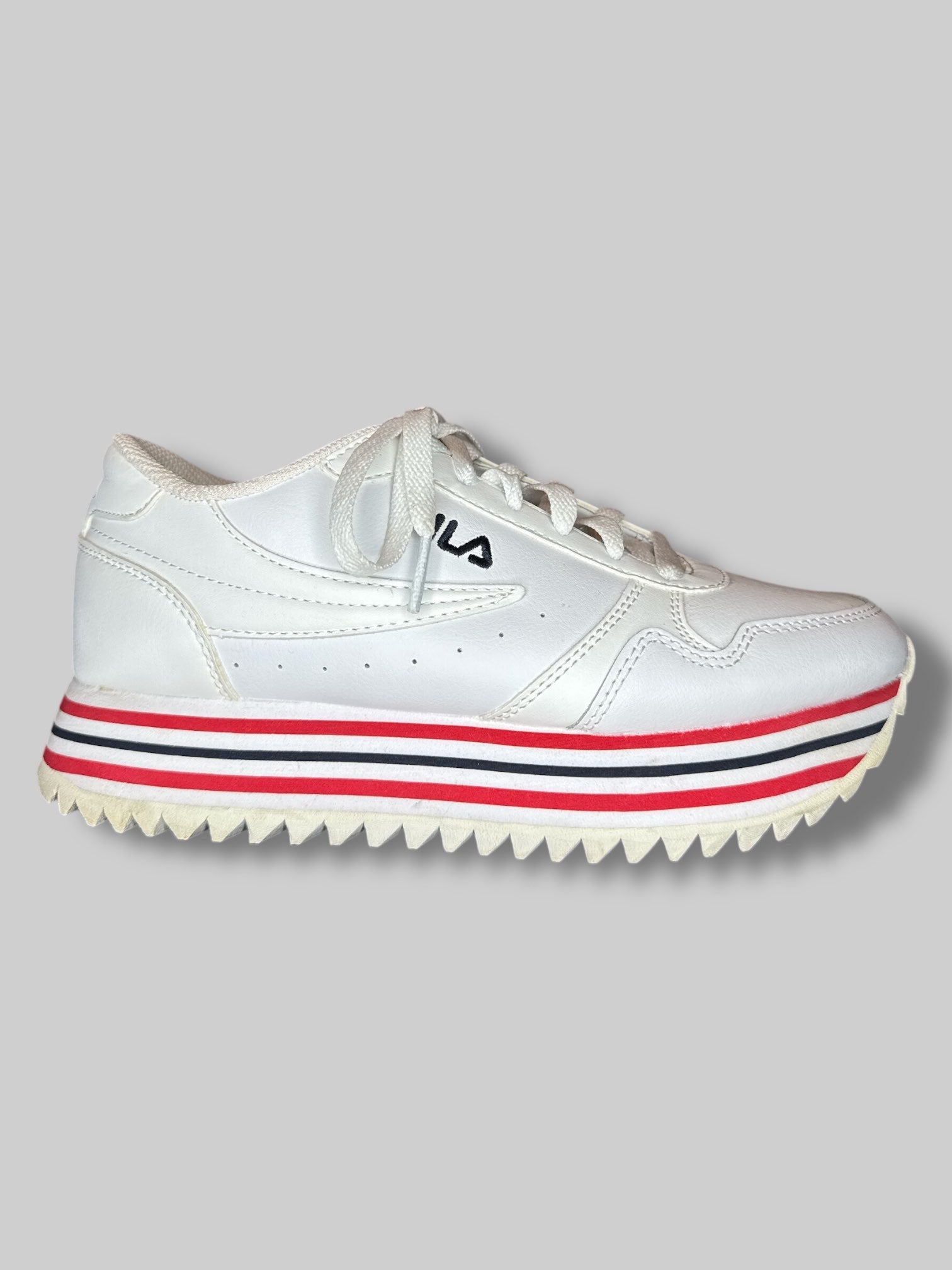 Size 7 women’s white platform FILA sneakers