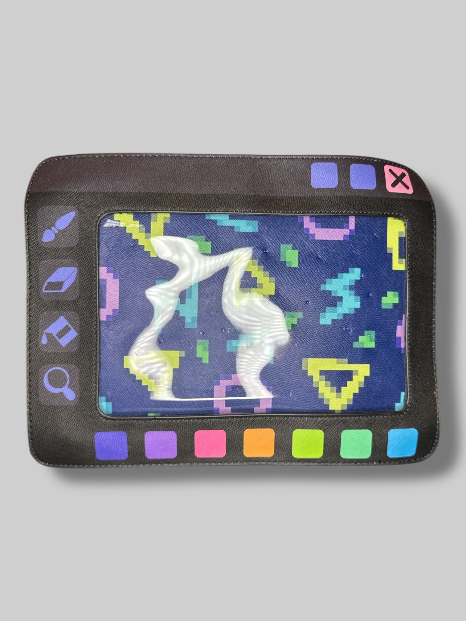 Rare Tori-PNG MX paint Ita bag with two interchangeable, backgrounds, and included straps