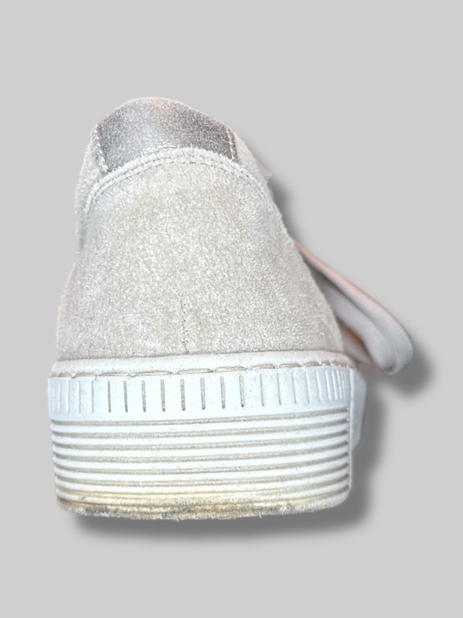 Size 7 1/2 Cabor women’s beige suede like sneakers with lacing, elastic on tongue, and wear on bottom