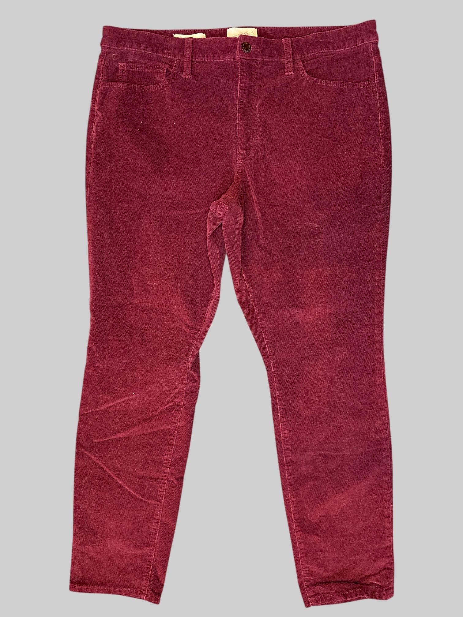 XL Maroon velour pants with belt loops, and pockets