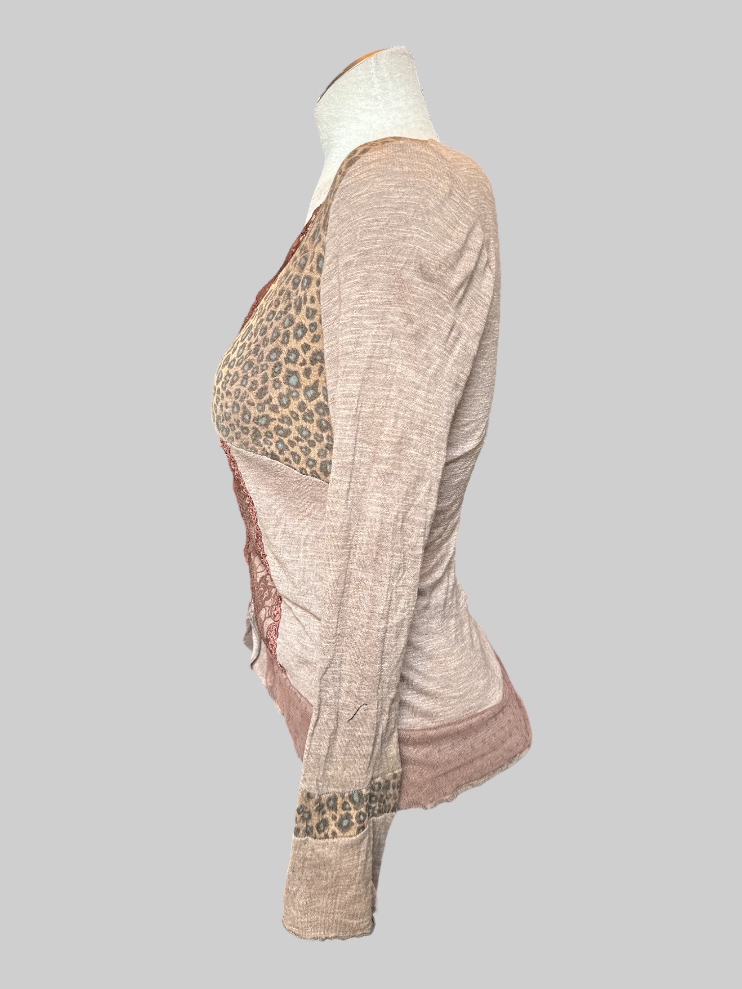 M Vintage brown button up with lace and animal print and lettuce trim