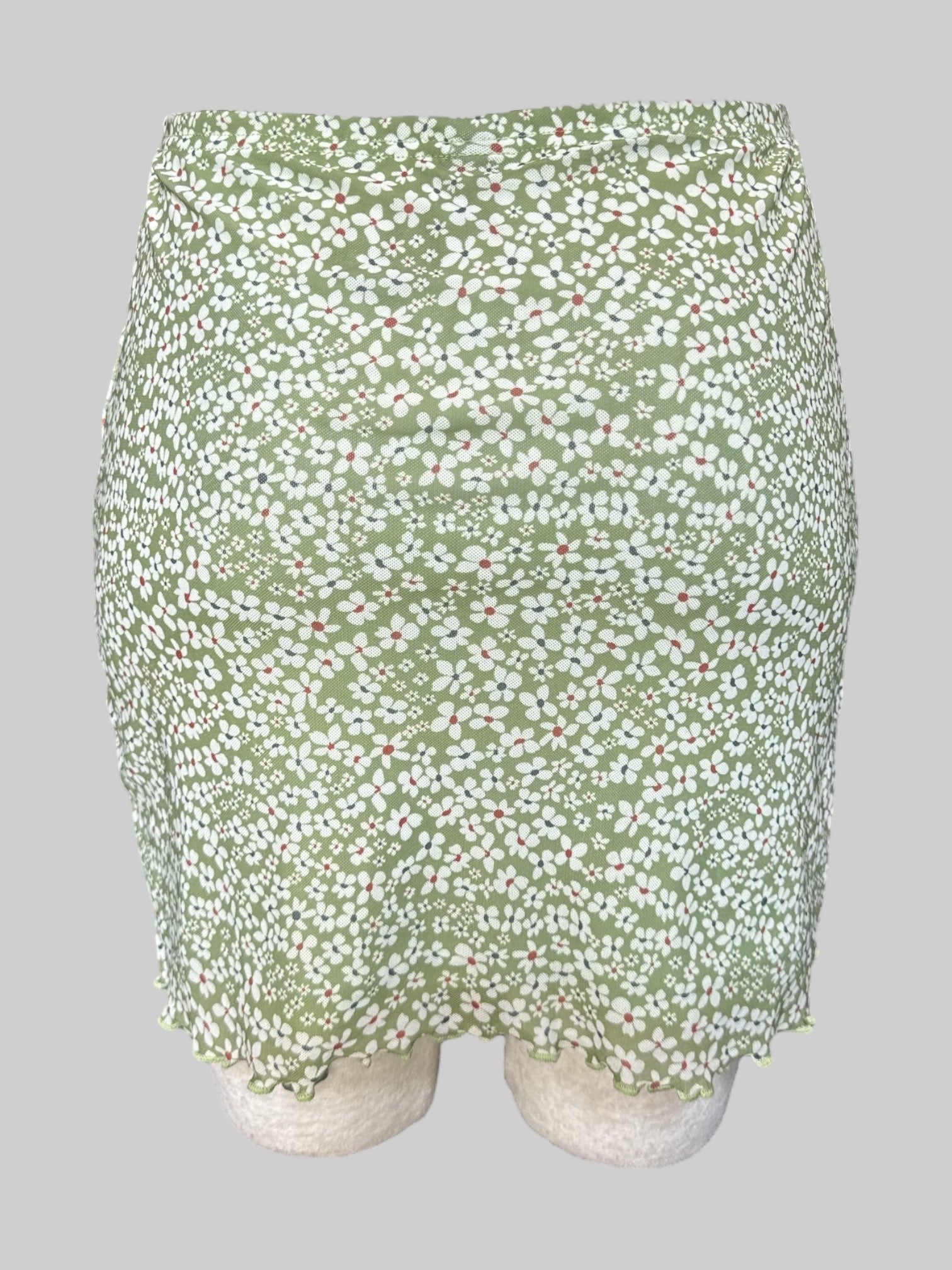 M Short green skirt with white florals and lettuce trim