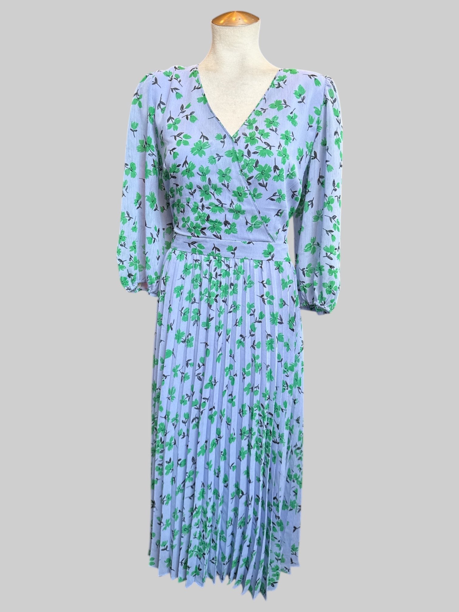 XL Blue maxi dress with pleating, sheer balloon sleeves, and green florals