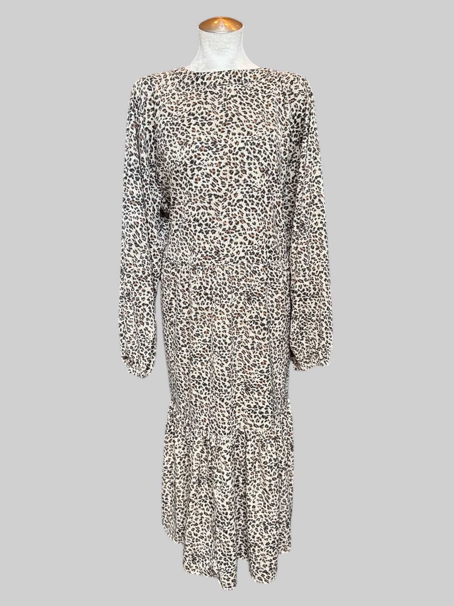 3X Tan animal print tiered lightweight flowy dress with balloon sleeves and keyhole back