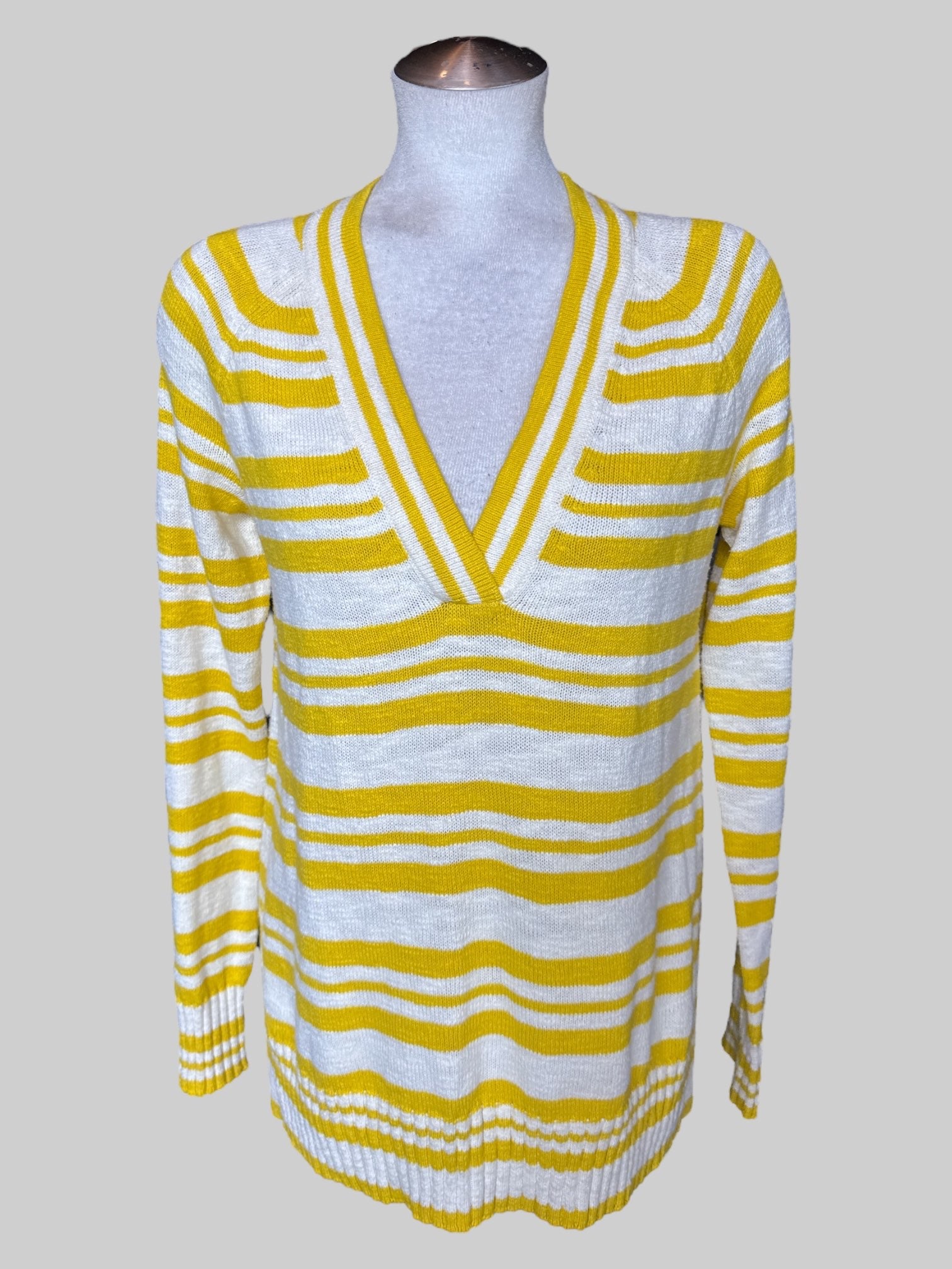 L NWT yellow and white striped long sleeve knit sweater with V-neck