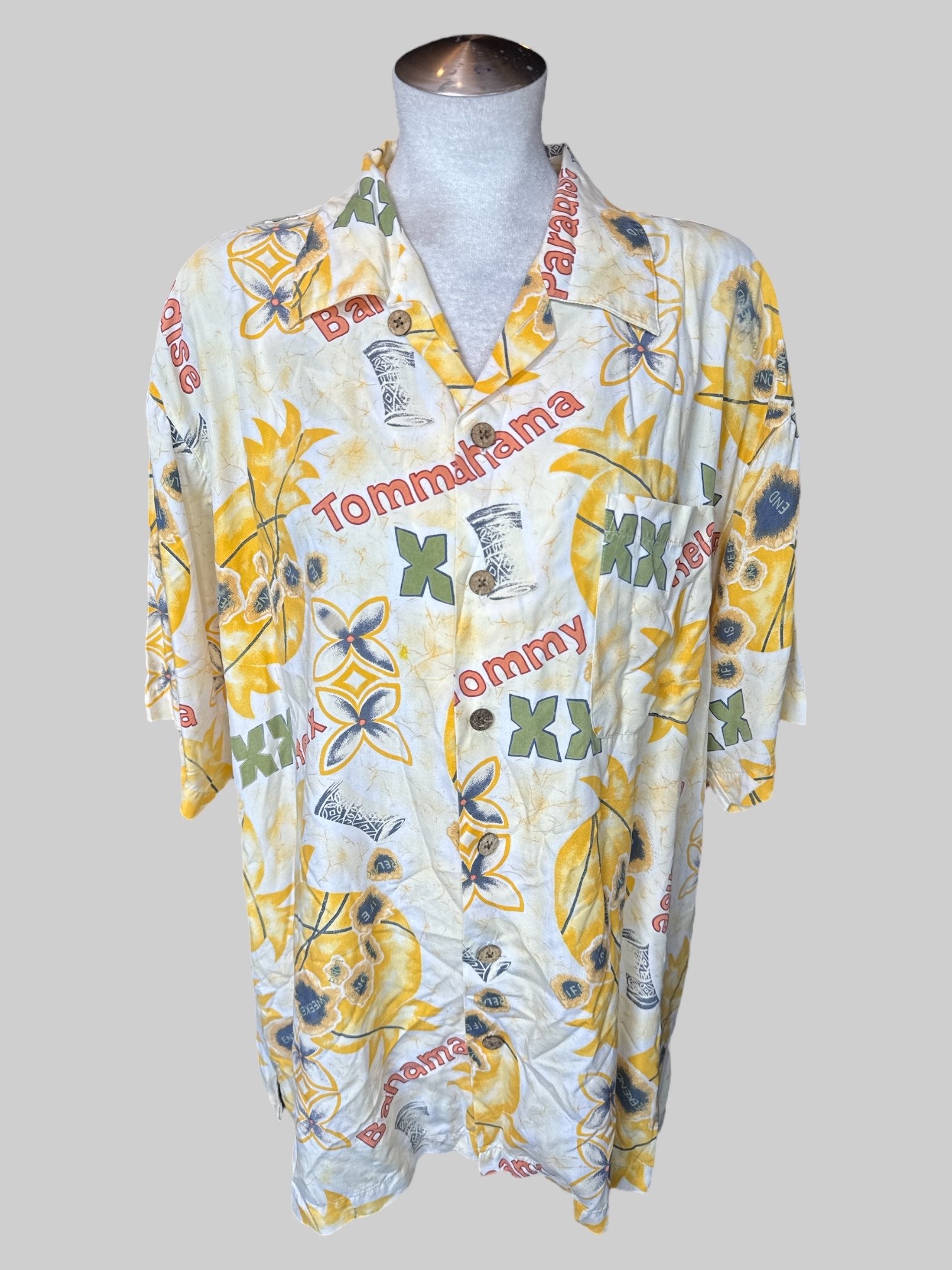 XL Vintage light yellow short sleeve button down with tropical “Tommy Bahama “graphic, and chess pocket