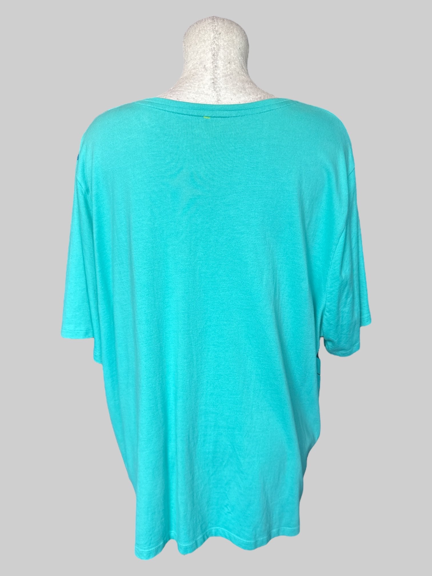 3X Turquoise short sleeve top with Argyle pattern on front